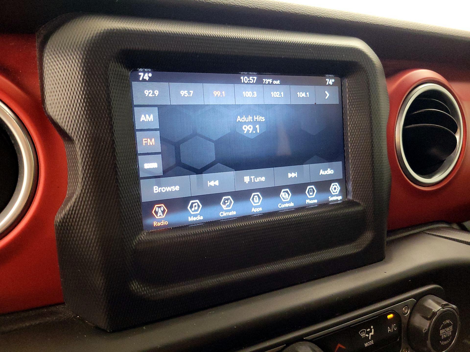 Thumbnail: 2021 Jeep Wrangler - 15