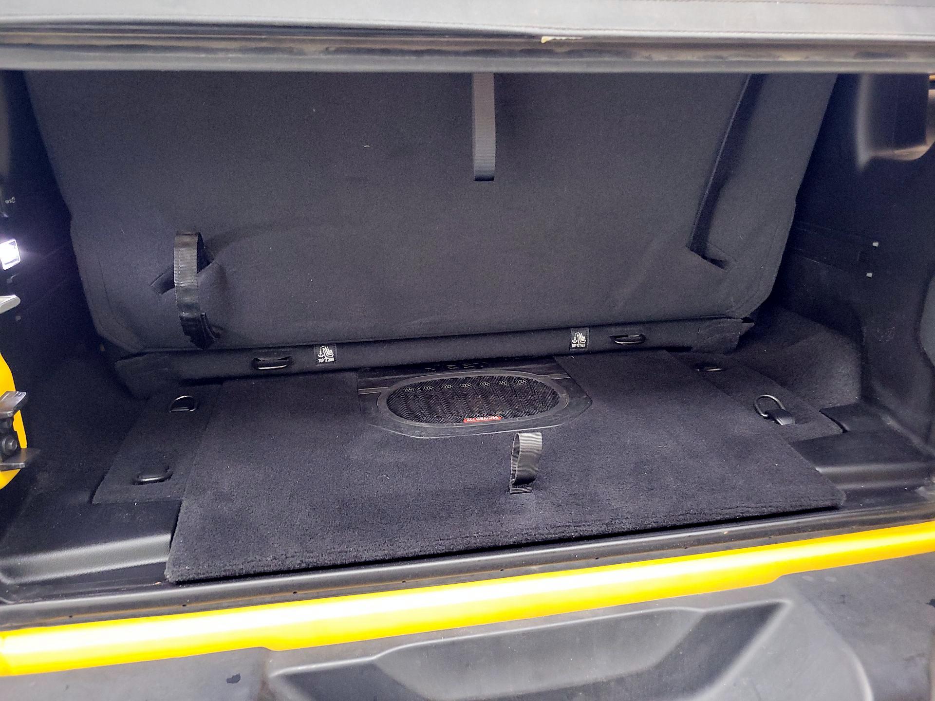 Thumbnail: 2021 Jeep Wrangler - 20