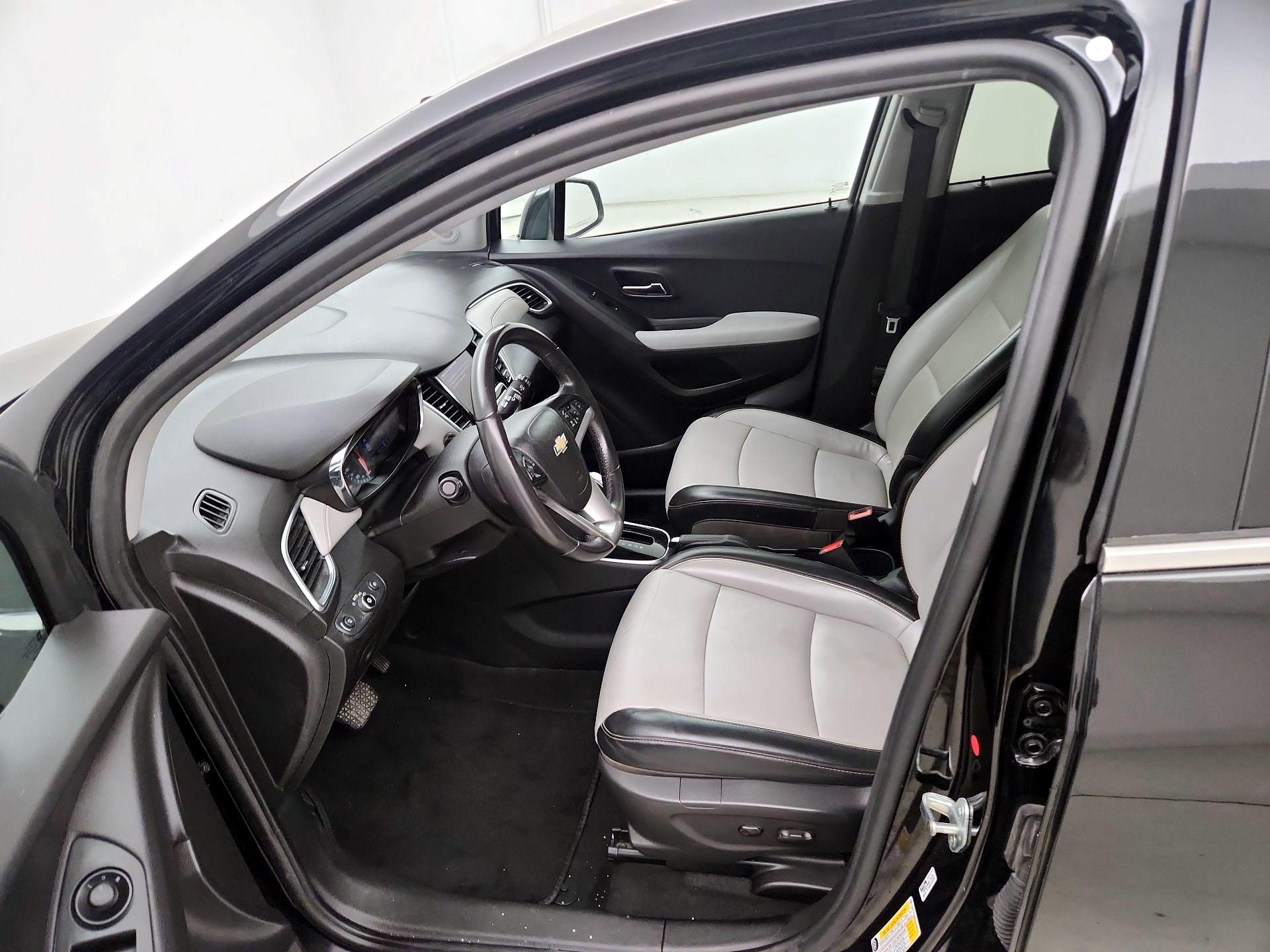 Thumbnail: 2020 Chevrolet Trax - 11