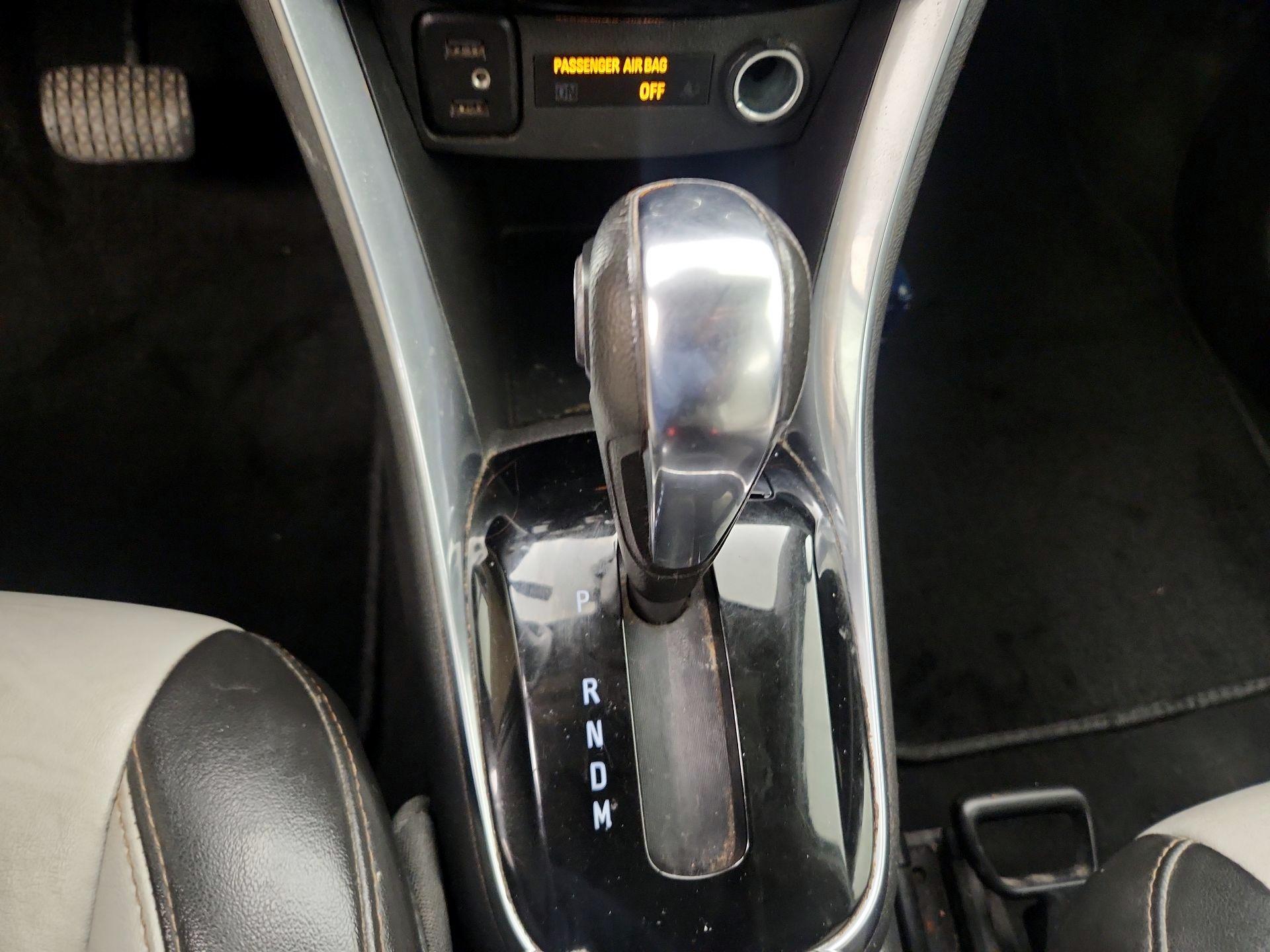 Thumbnail: 2020 Chevrolet Trax - 17