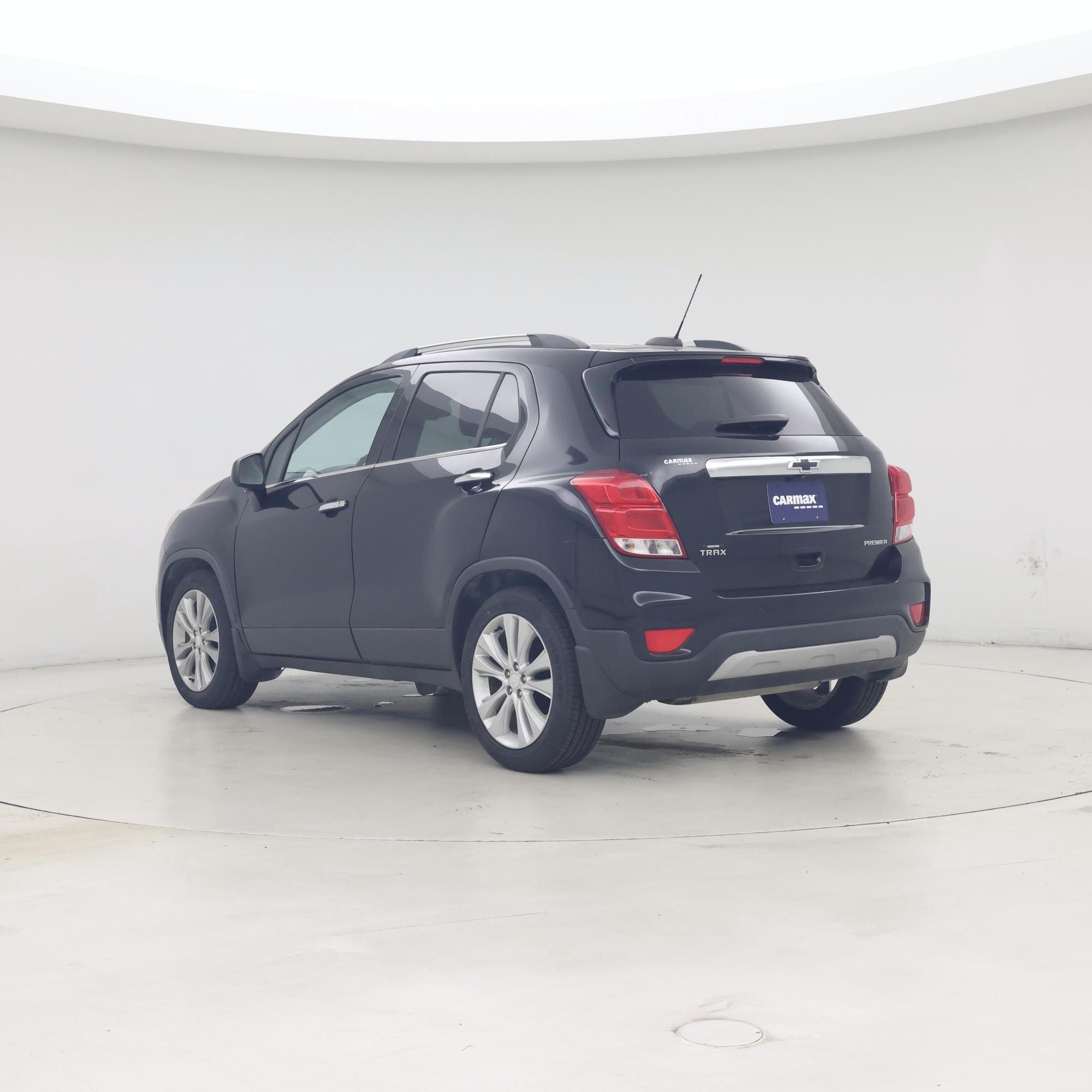 Thumbnail: 2020 Chevrolet Trax - 2