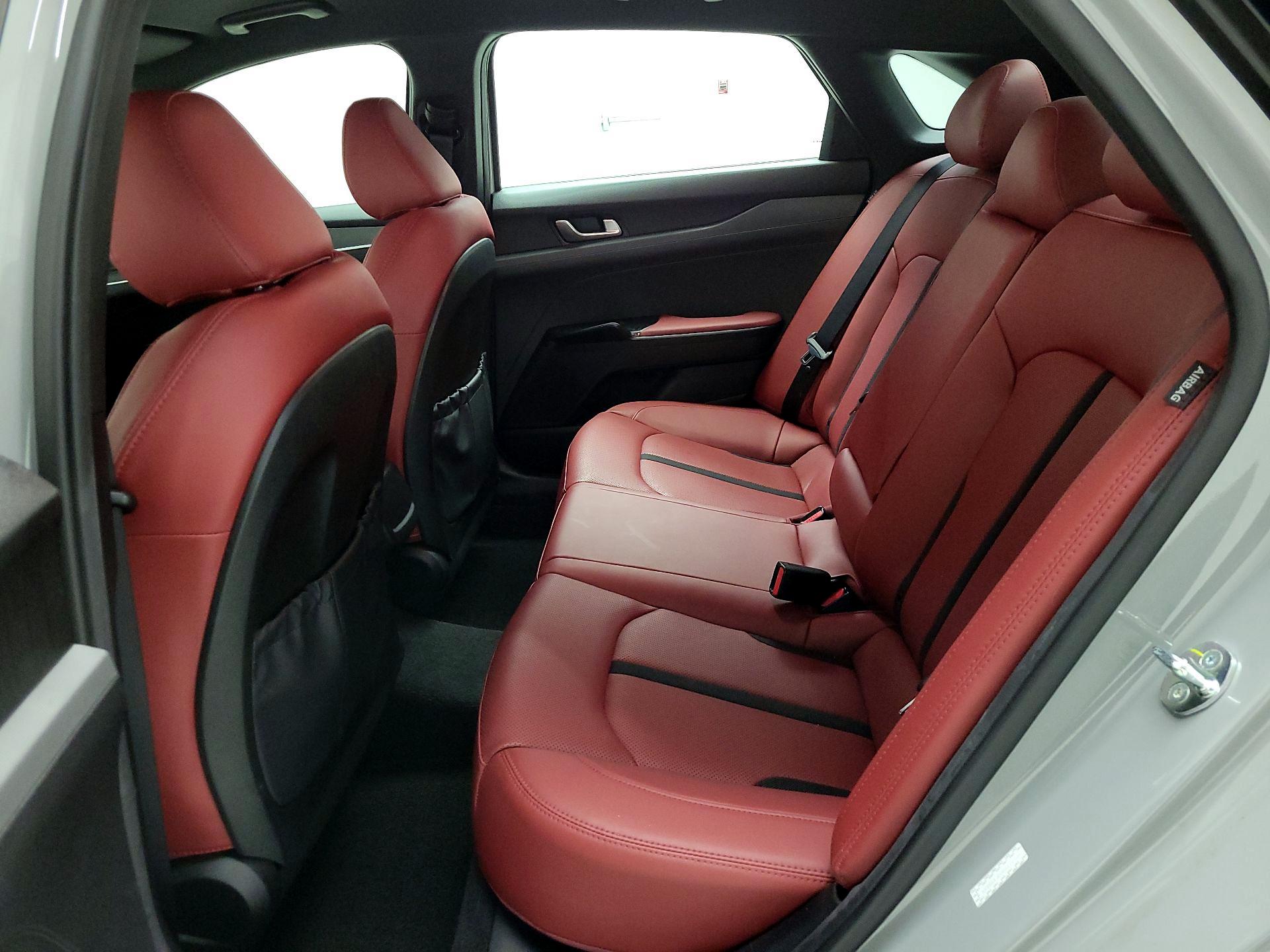 Thumbnail: 2023 Kia K5 - 20