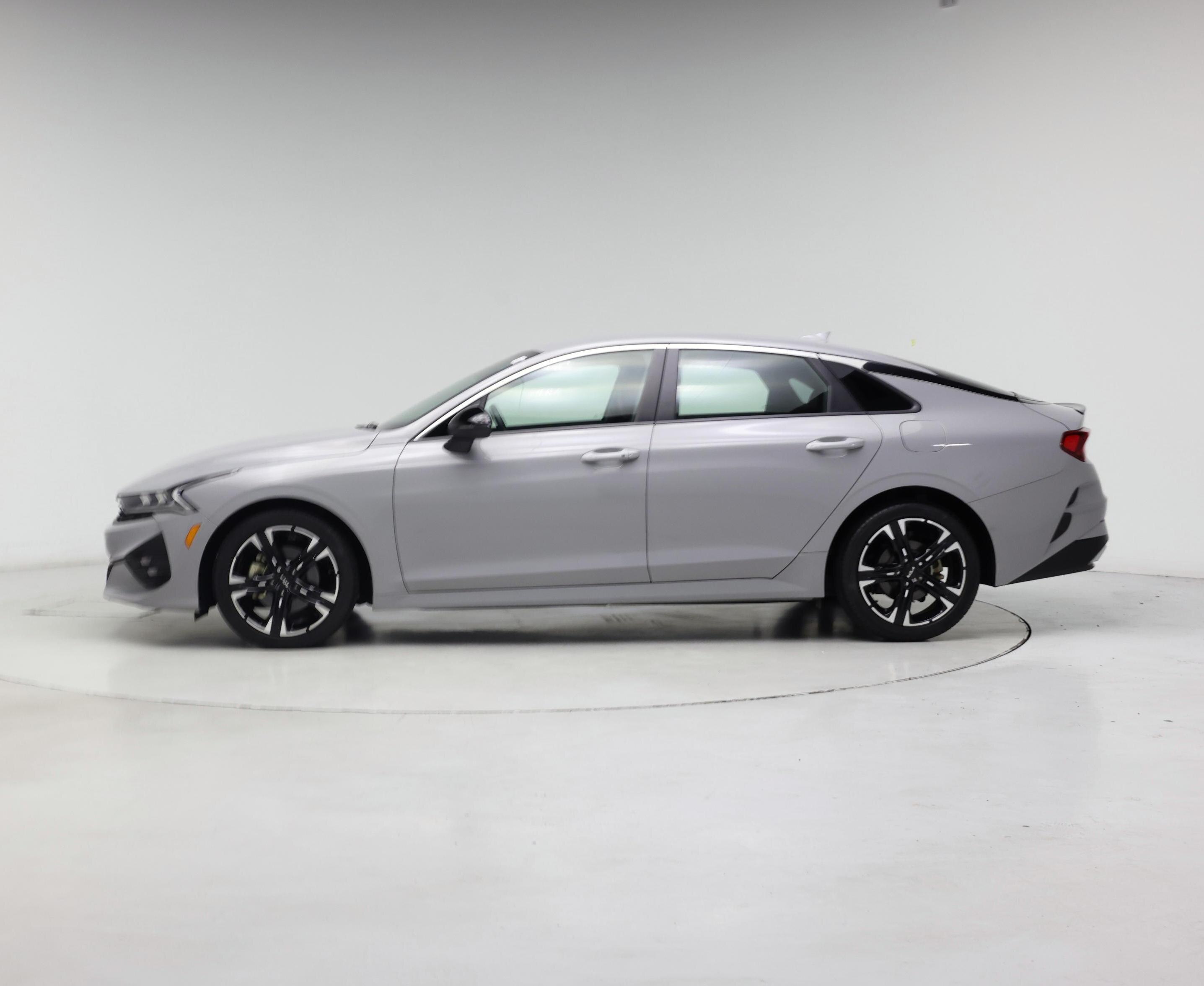 Thumbnail: 2023 Kia K5 - 3