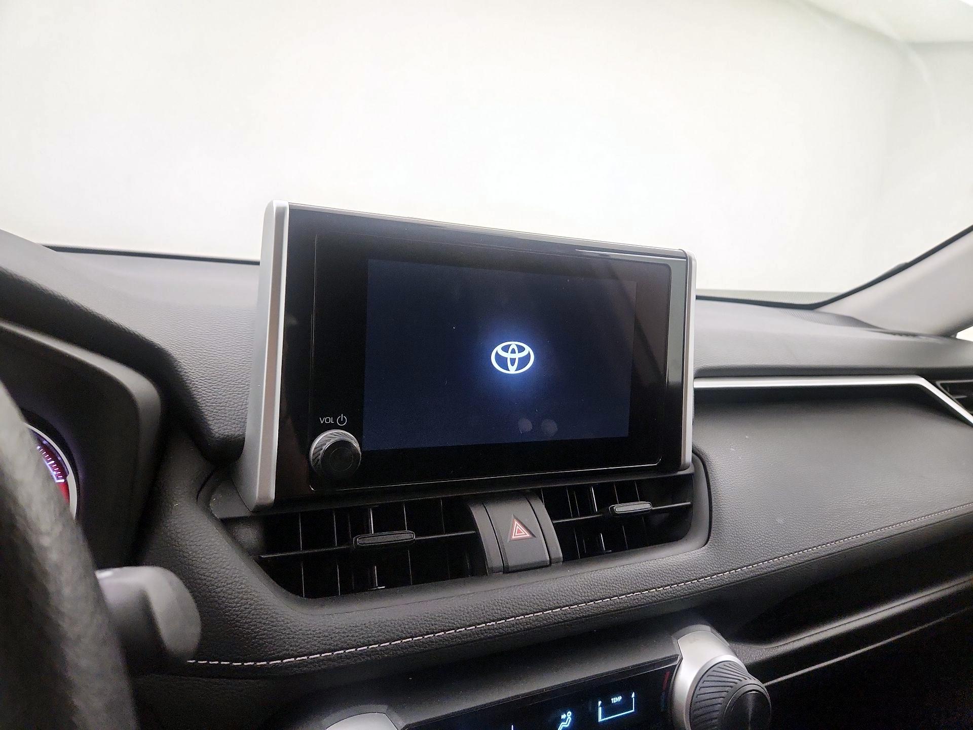 Thumbnail: 2024 Toyota RAV4 - 15