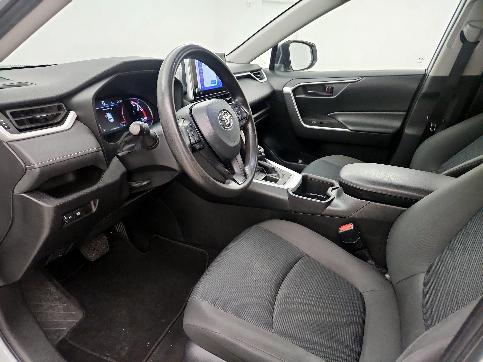 Thumbnail: 2023 Toyota RAV4 - 11