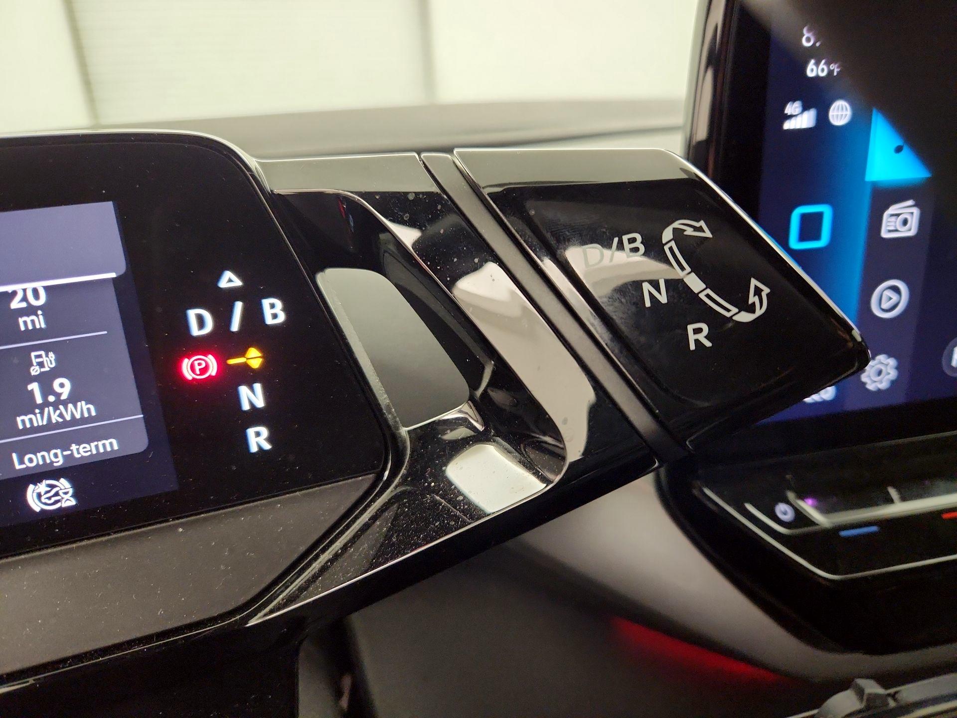 Thumbnail: 2023 Volkswagen ID.4 - 17