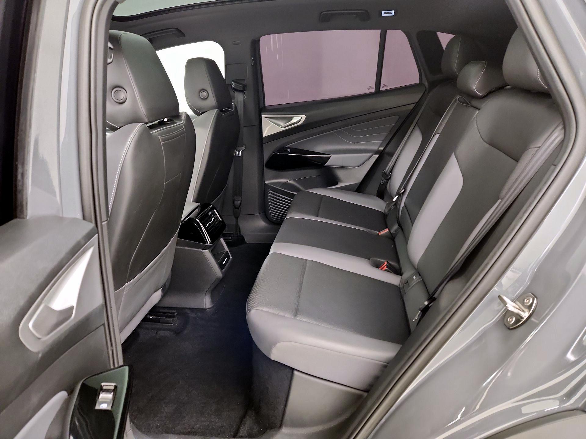 Thumbnail: 2023 Volkswagen ID.4 - 20