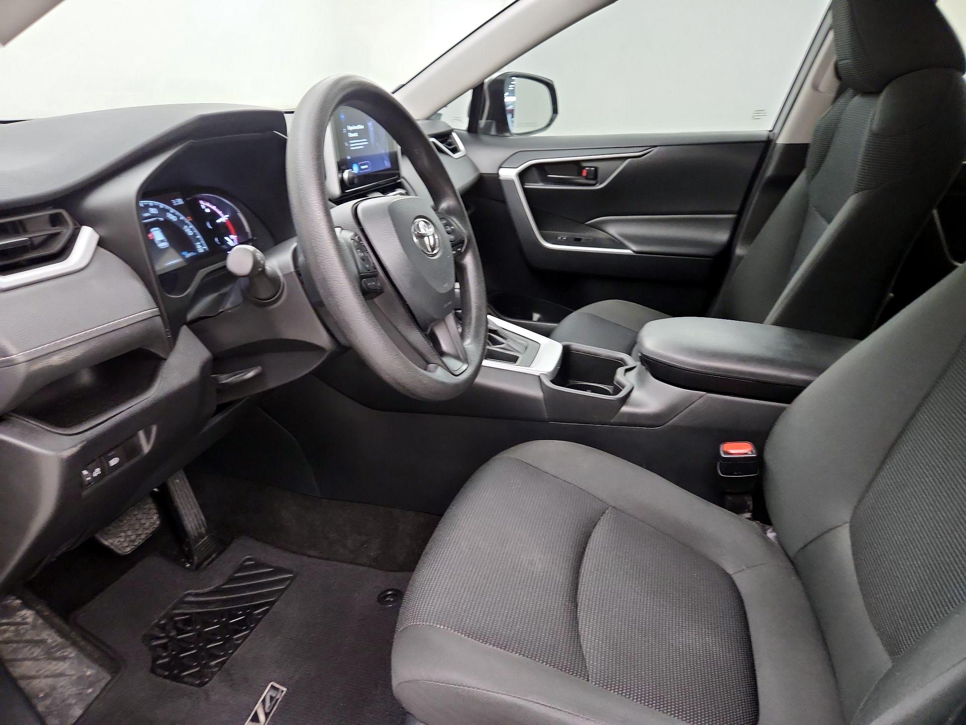 Thumbnail: 2024 Toyota RAV4 - 11