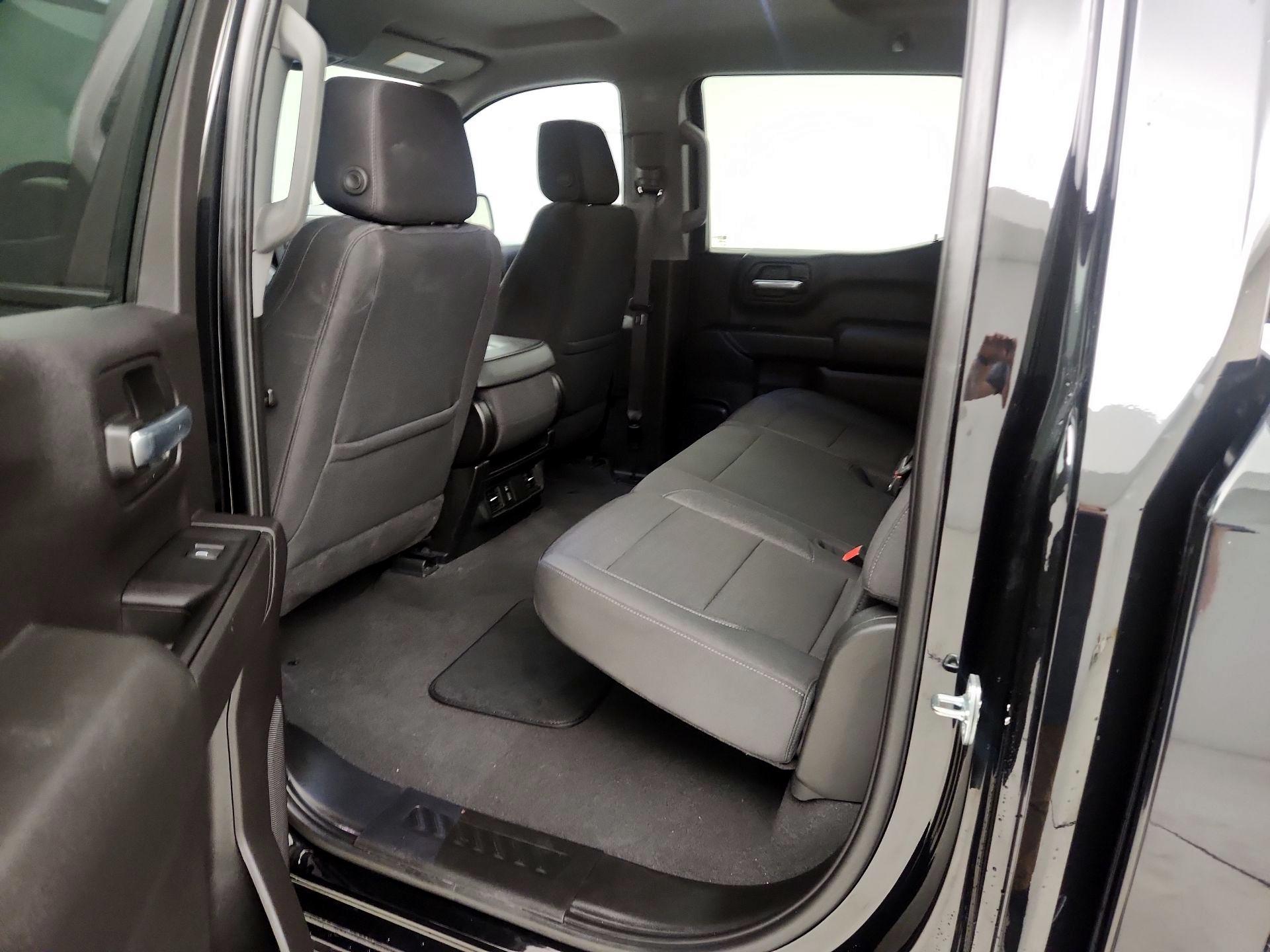 Thumbnail: 2024 Chevrolet Silverado 1500 - 19