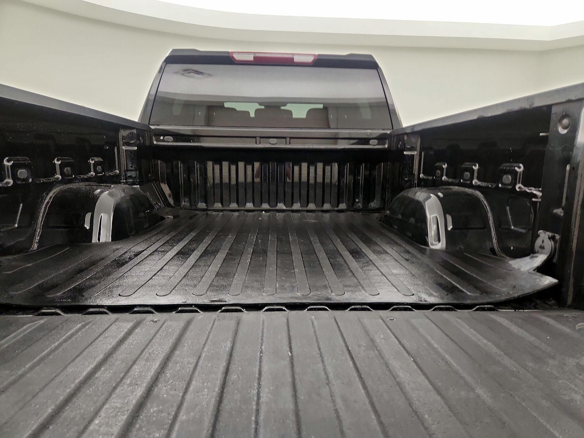 Thumbnail: 2024 Chevrolet Silverado 1500 - 20