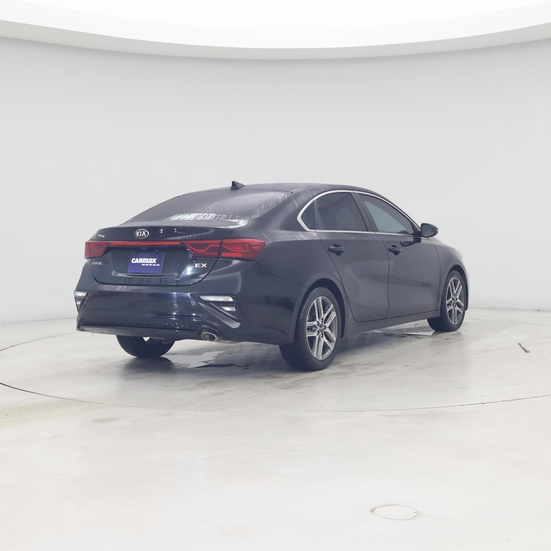 Thumbnail: 2021 Kia Forte - 8