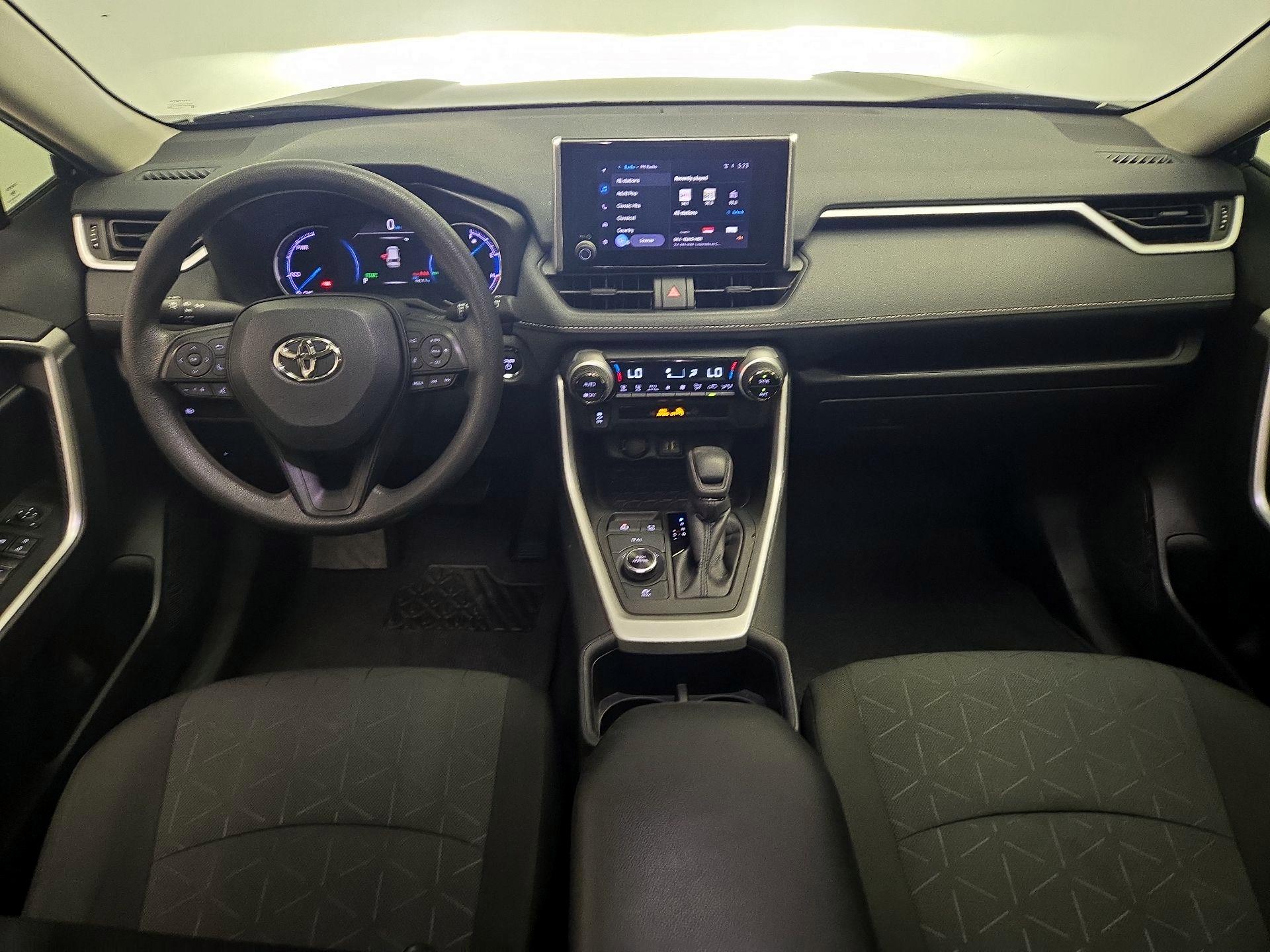 Thumbnail: 2024 Toyota RAV4 - 9