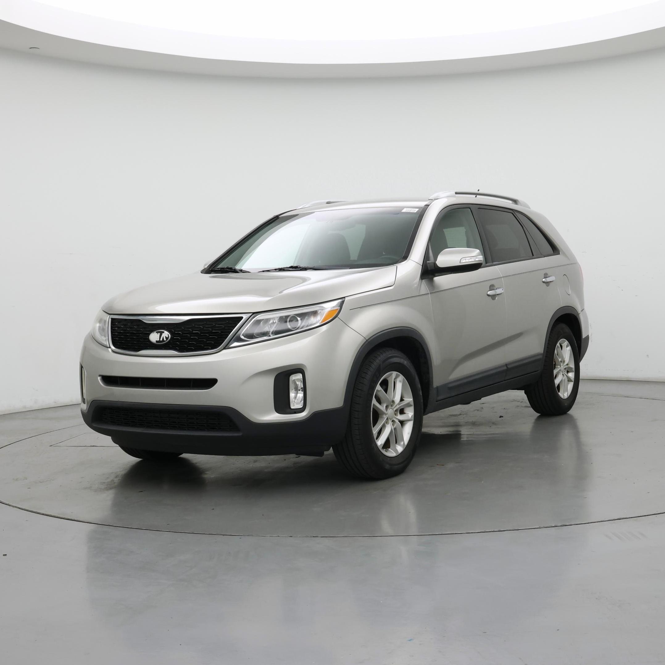 Thumbnail: 2015 Kia Sorento - 4