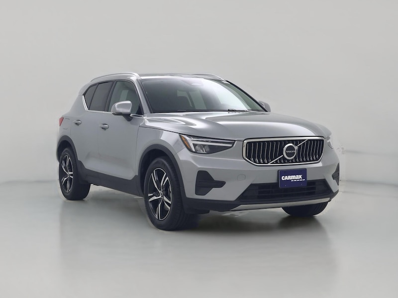 2025 Volvo XC40 B5 Core -
                  Houston, TX