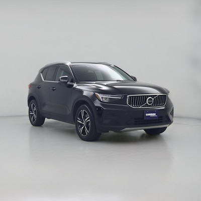 2025 Volvo XC40 B5 Core Bright Theme