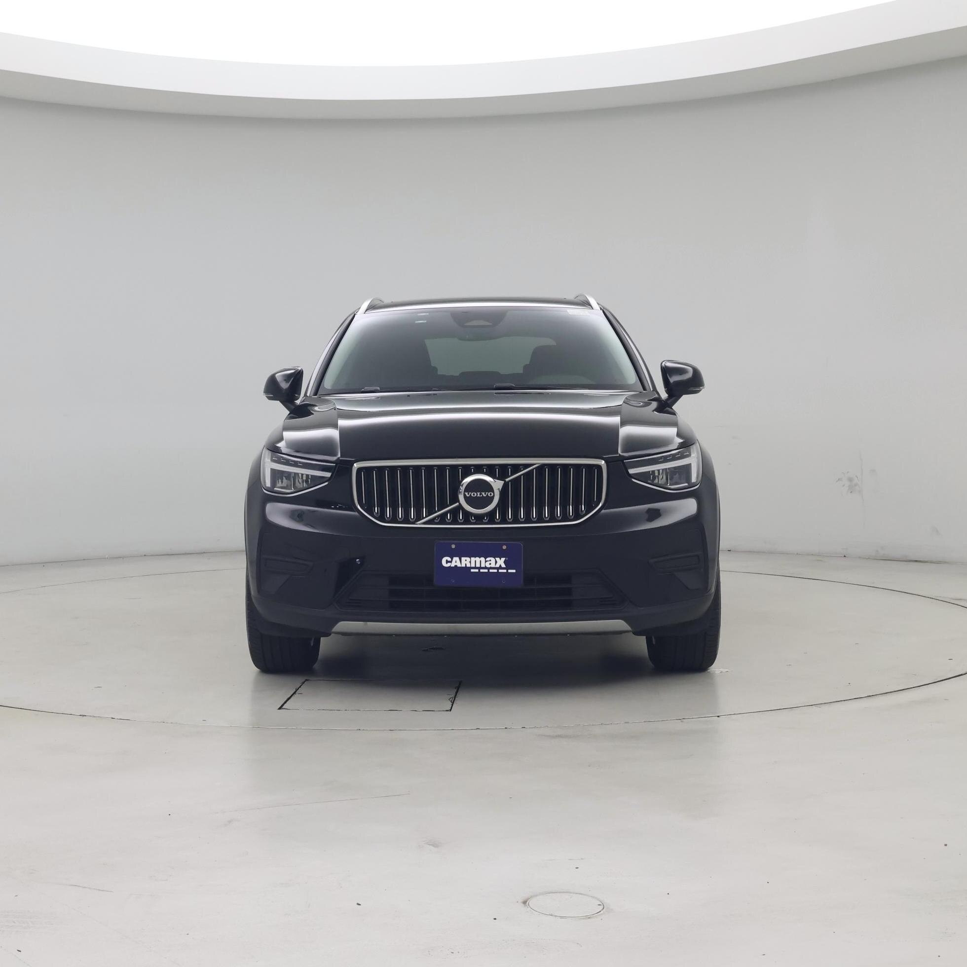 Thumbnail: 2025 Volvo XC40 - 5