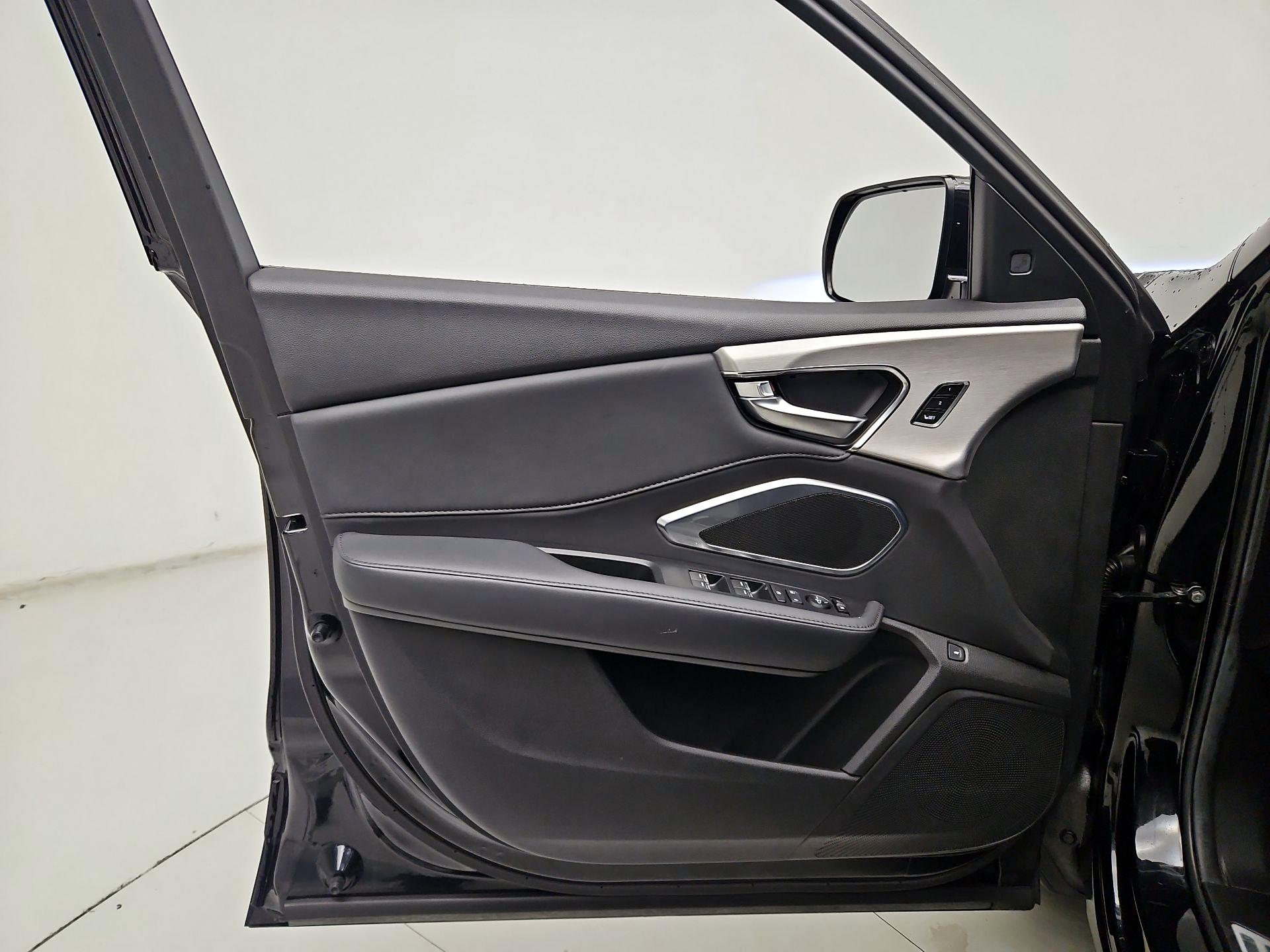 Thumbnail: 2024 Acura RDX - 12