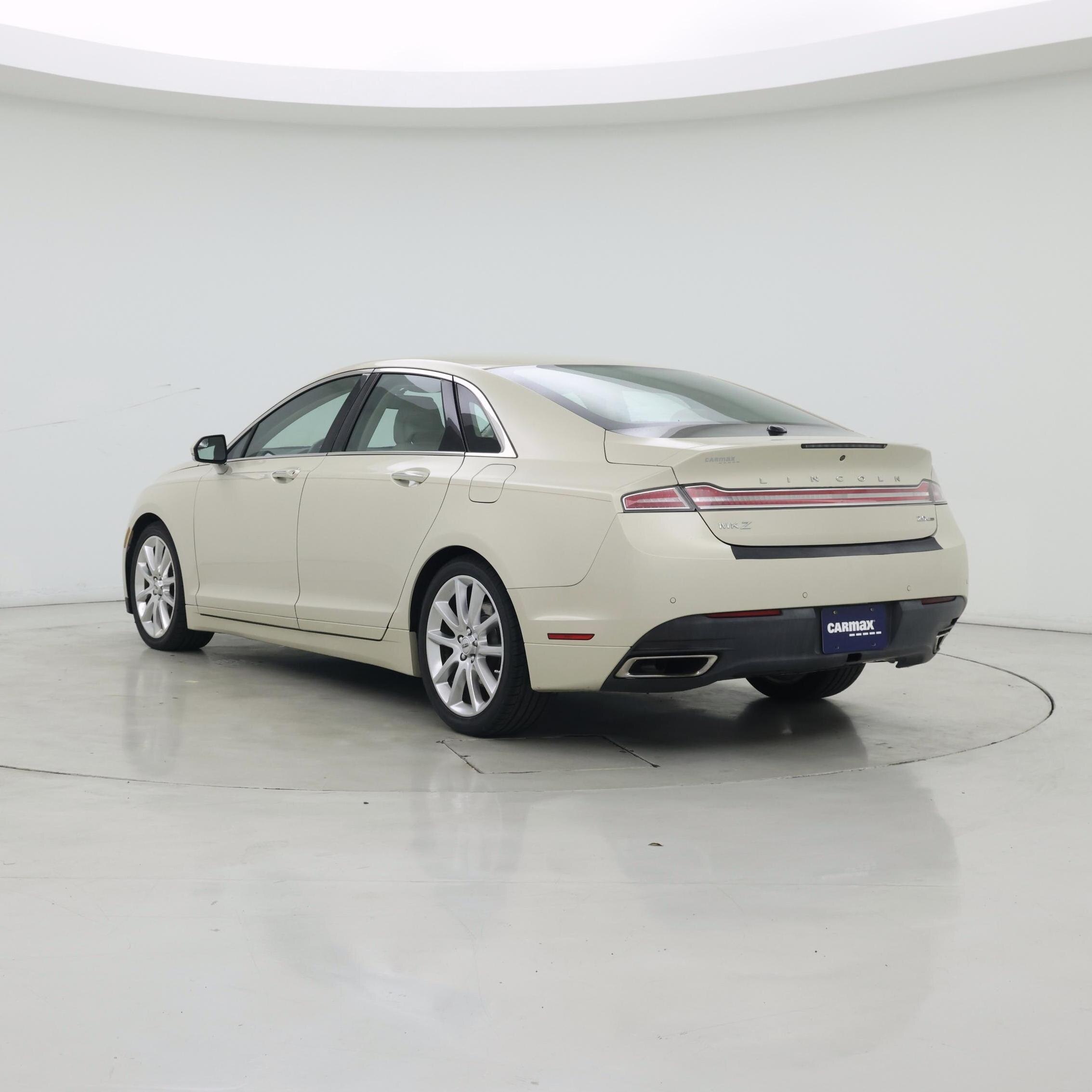 Thumbnail: 2016 Lincoln MKZ - 2