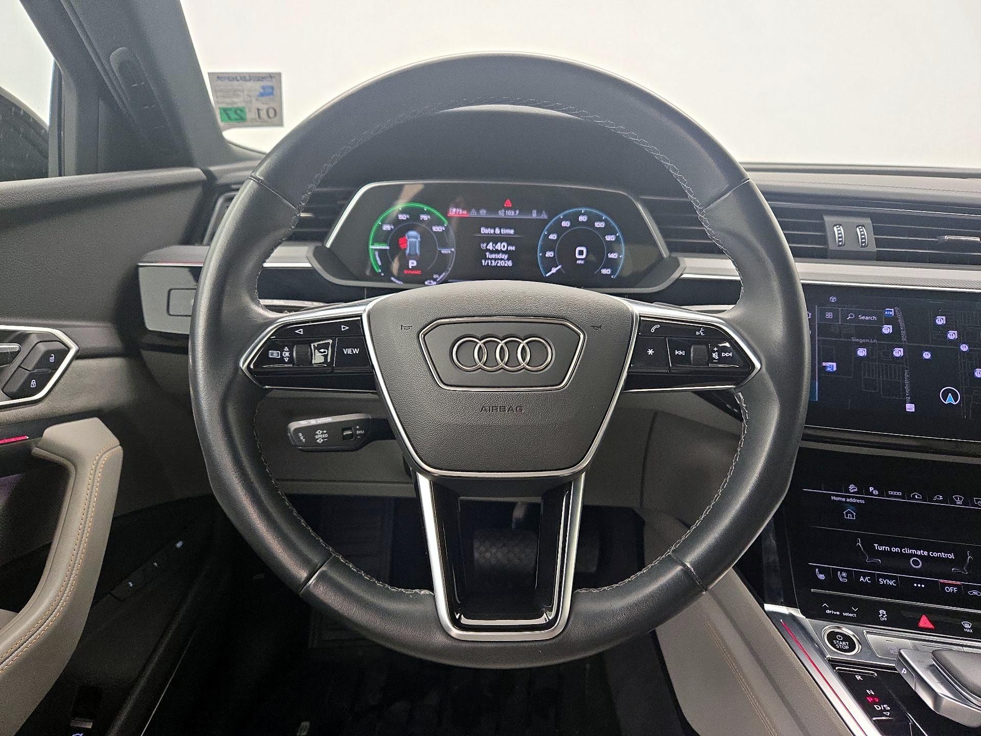 Thumbnail: 2024 Audi Q8 e-tron - 10