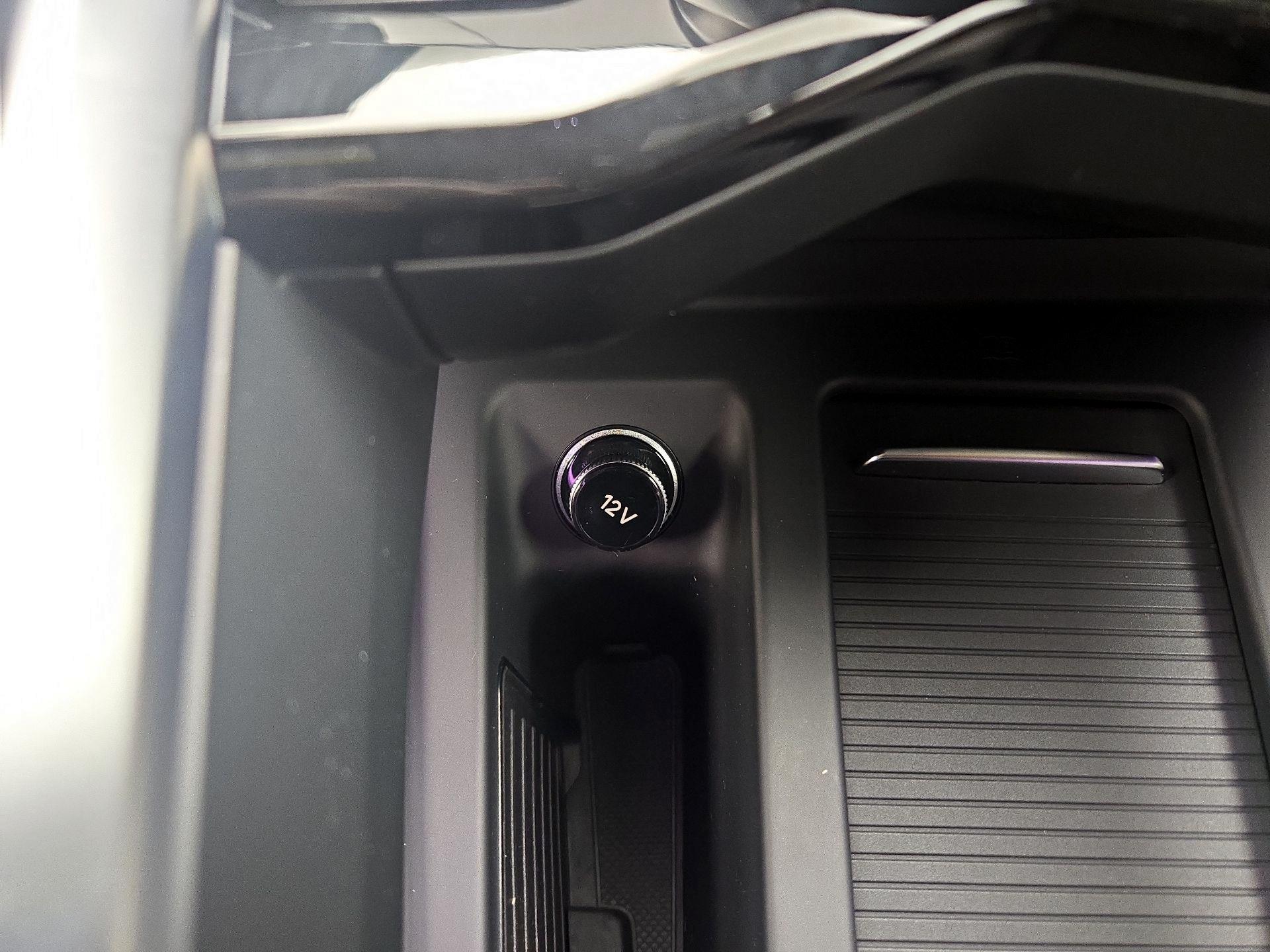 Thumbnail: 2024 Audi Q8 e-tron - 19