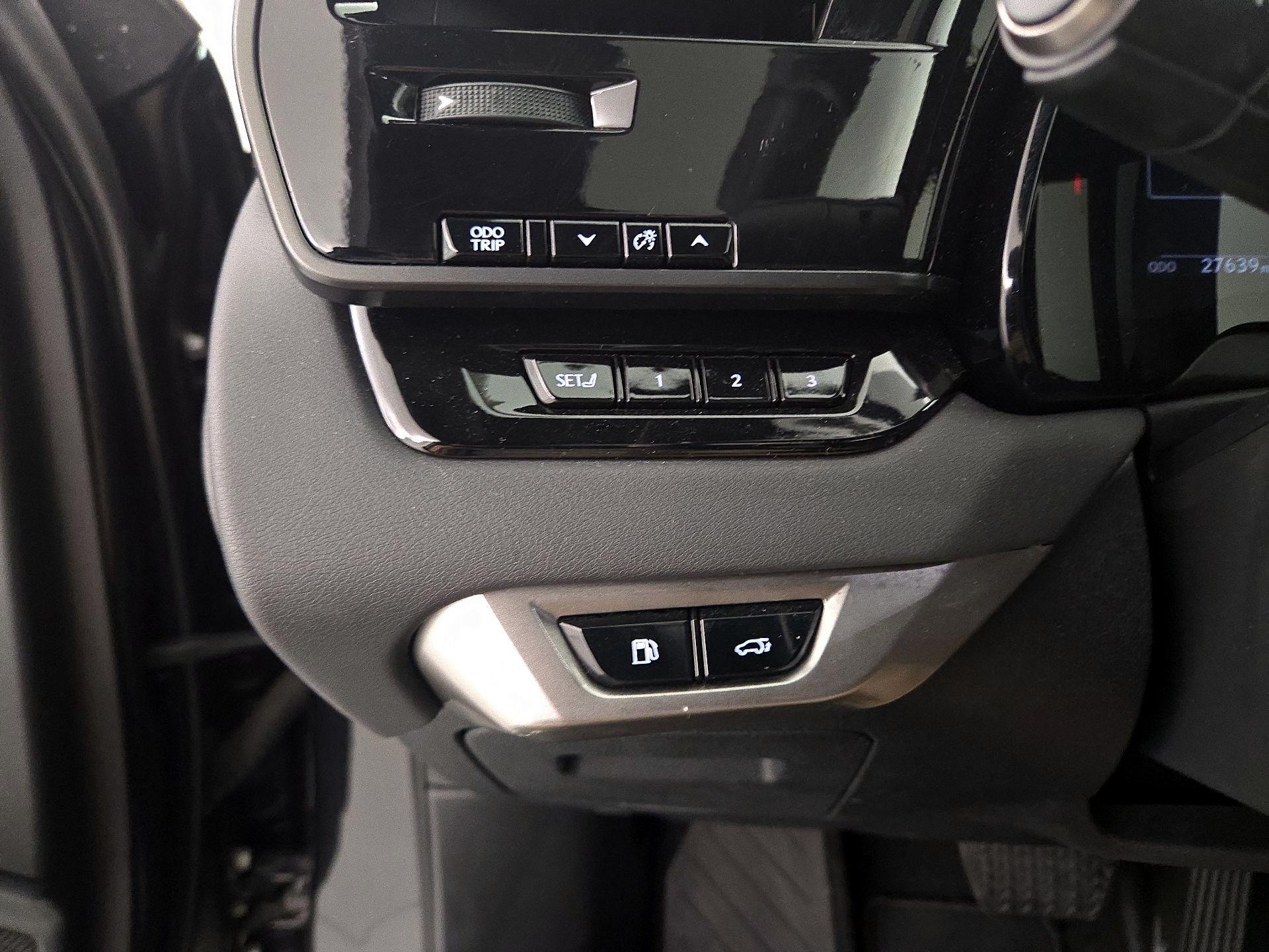 Thumbnail: 2023 Lexus RX - 13