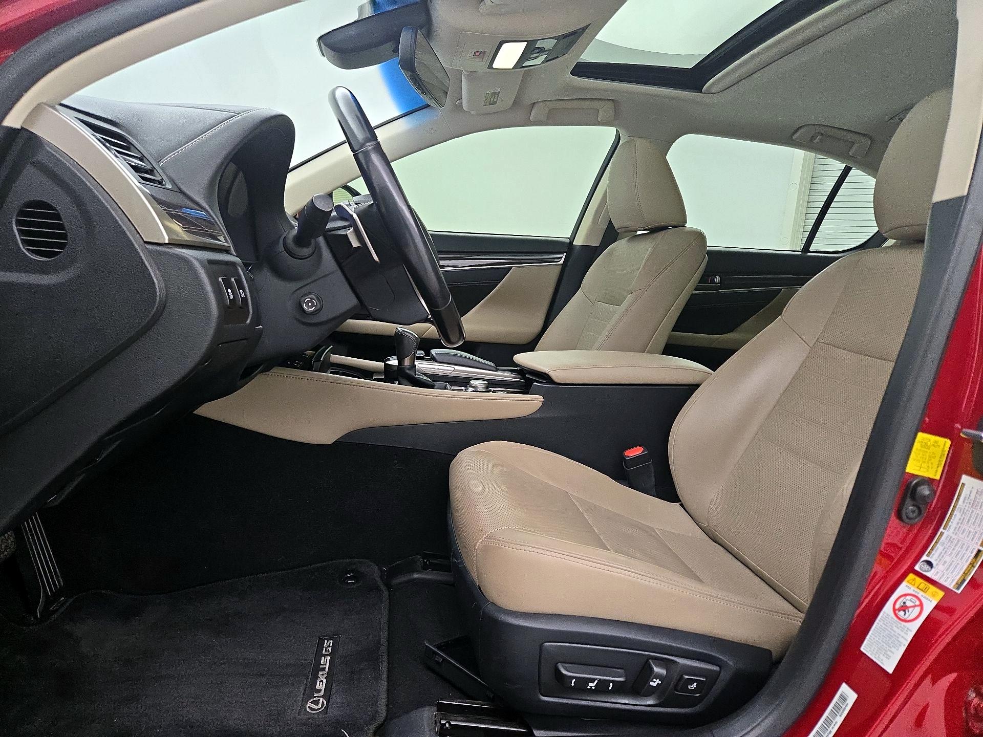 Thumbnail: 2016 Lexus GS - 11