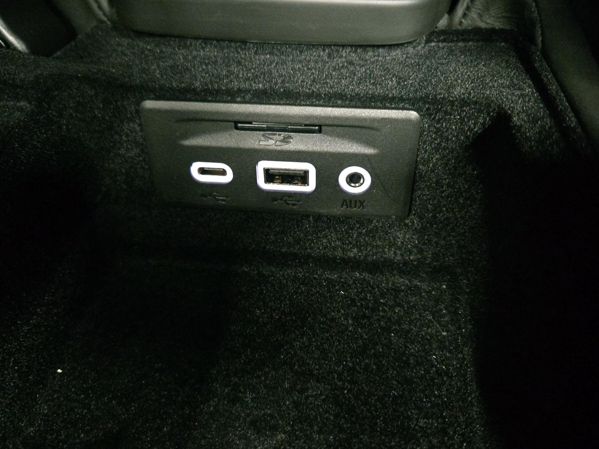 Thumbnail: 2021 Chevrolet Corvette - 16