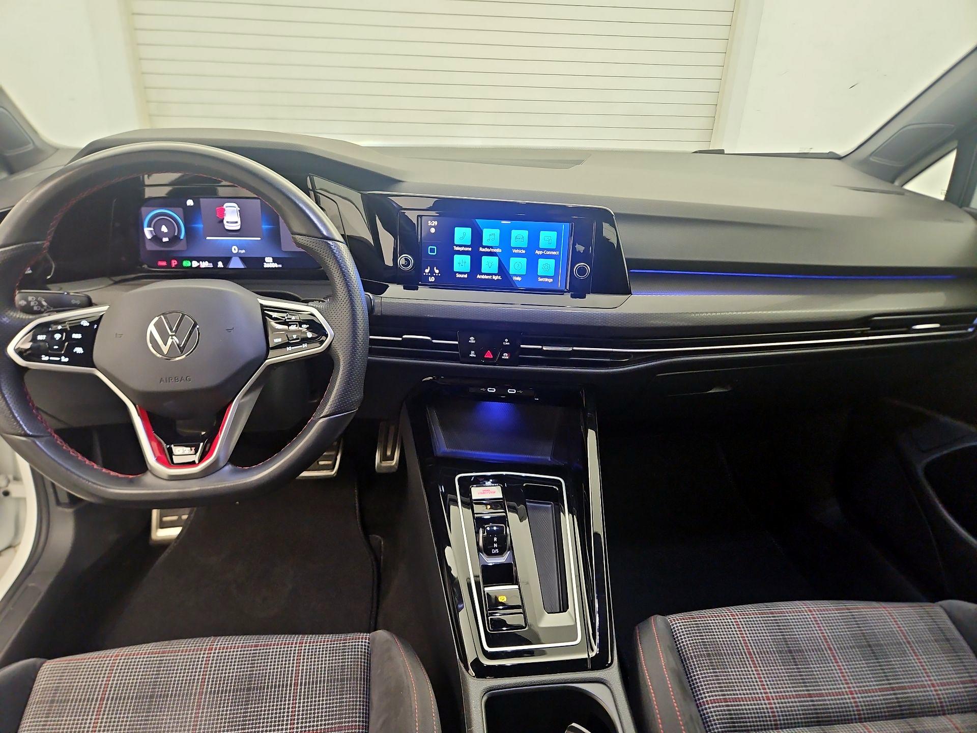 Thumbnail: 2024 Volkswagen Golf - 9