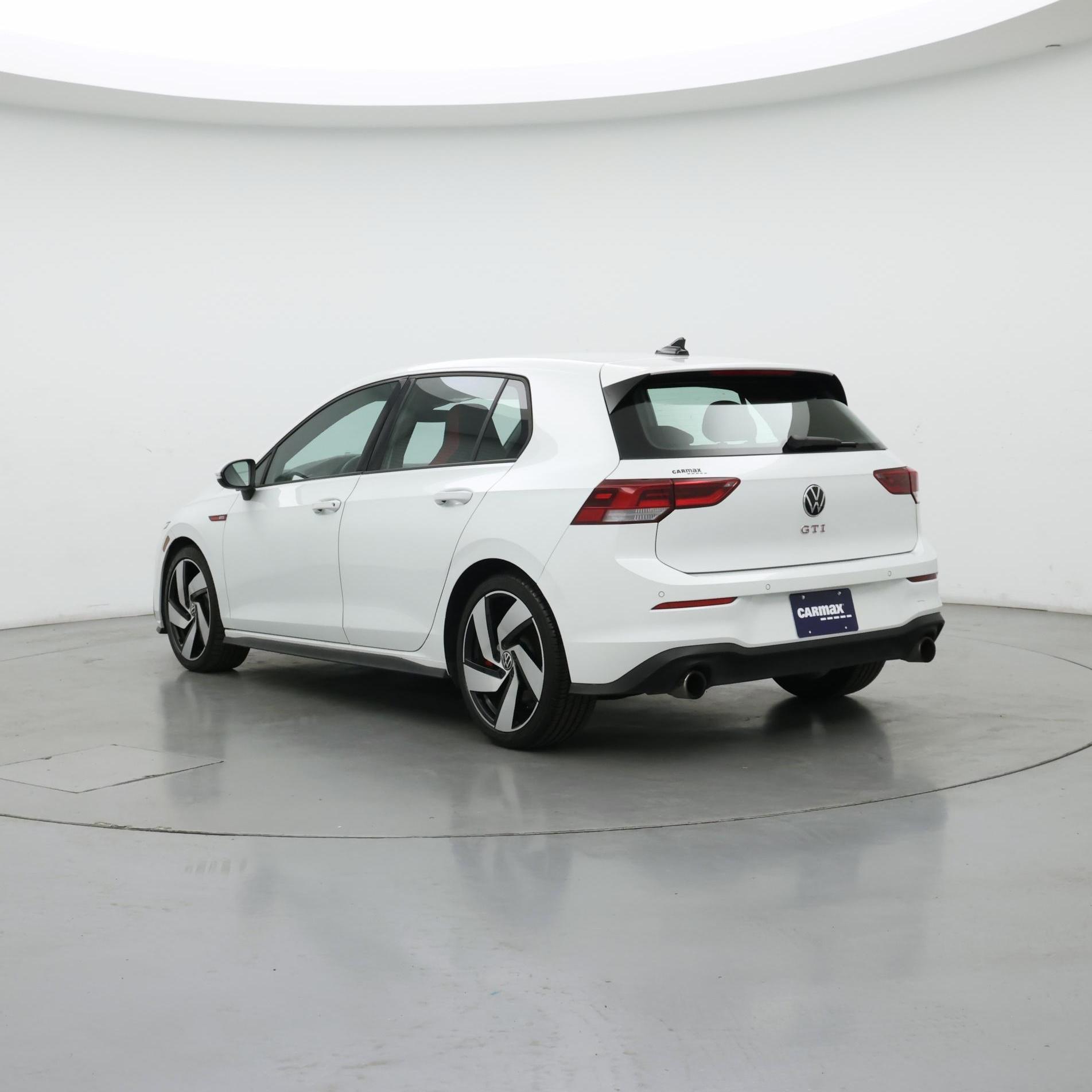 Thumbnail: 2024 Volkswagen Golf - 2