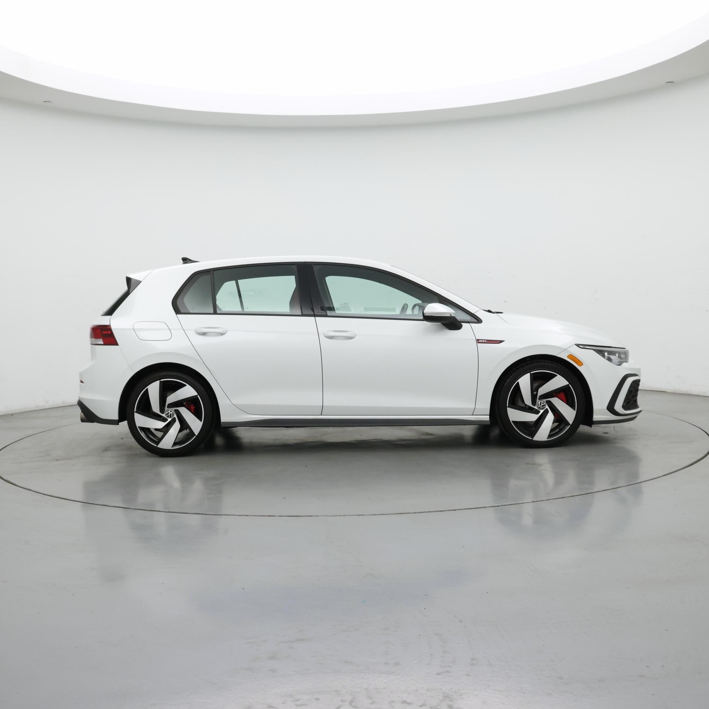 Thumbnail: 2024 Volkswagen Golf - 7