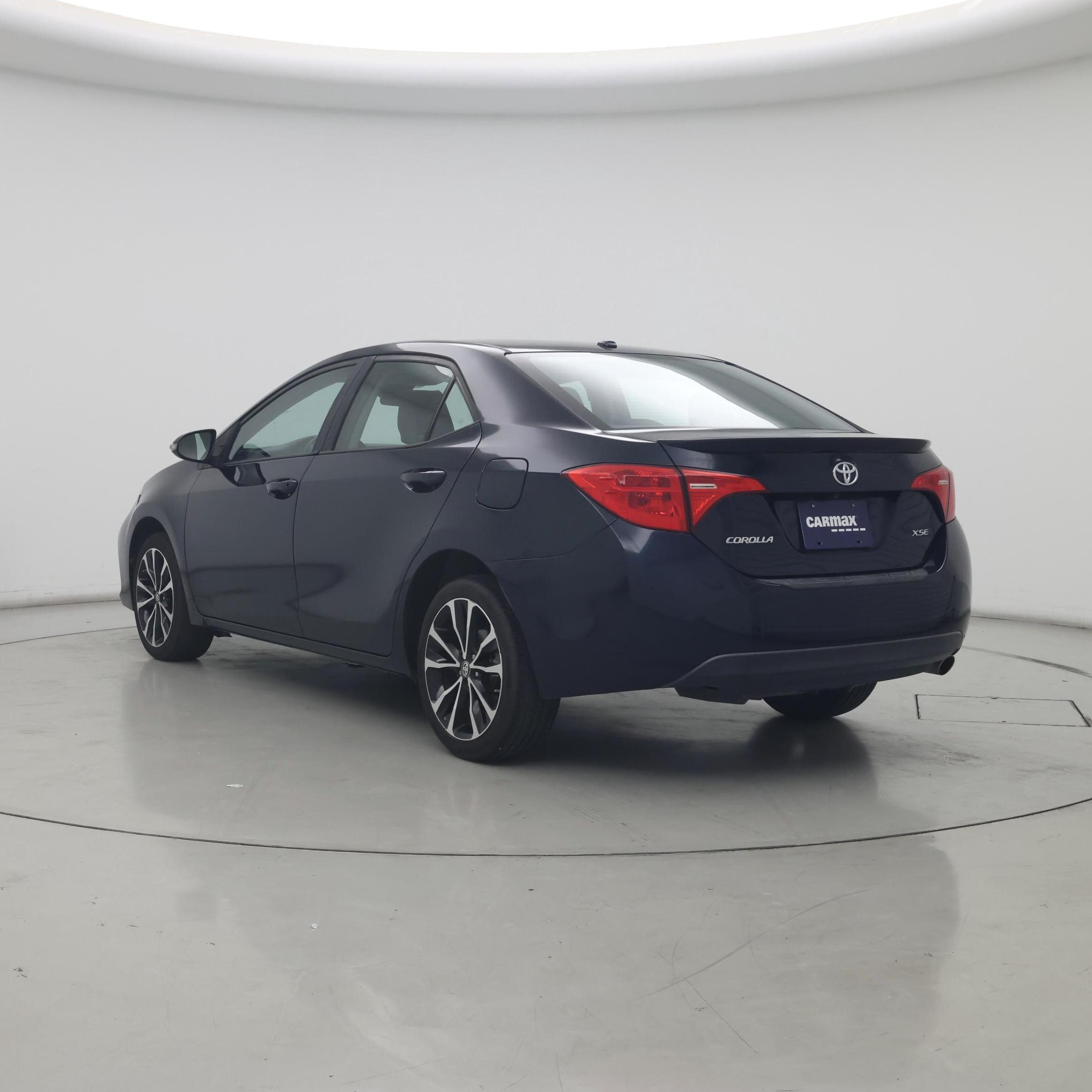 Thumbnail: 2017 Toyota Corolla - 2