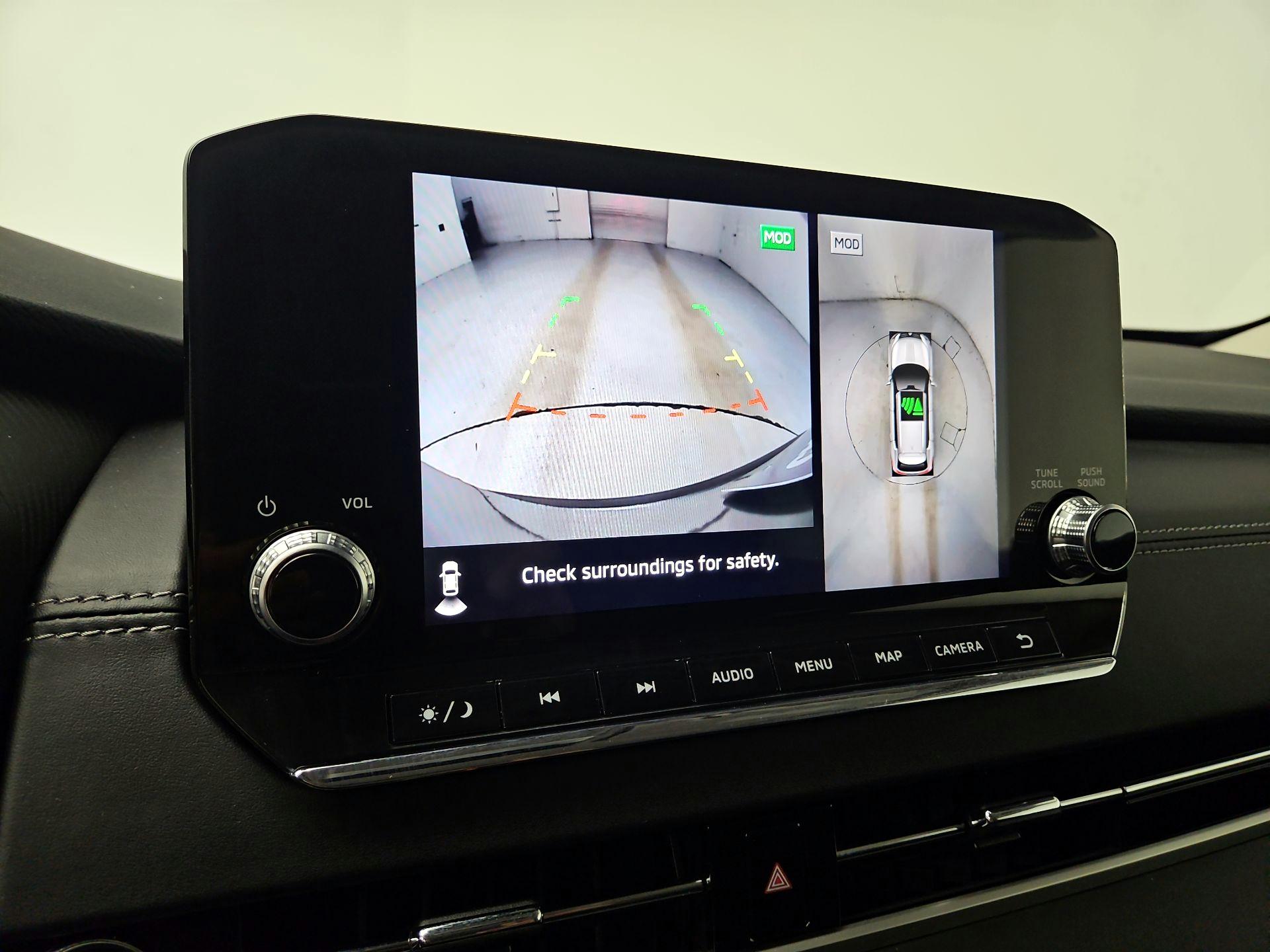 Thumbnail: 2022 Mitsubishi Outlander - 15