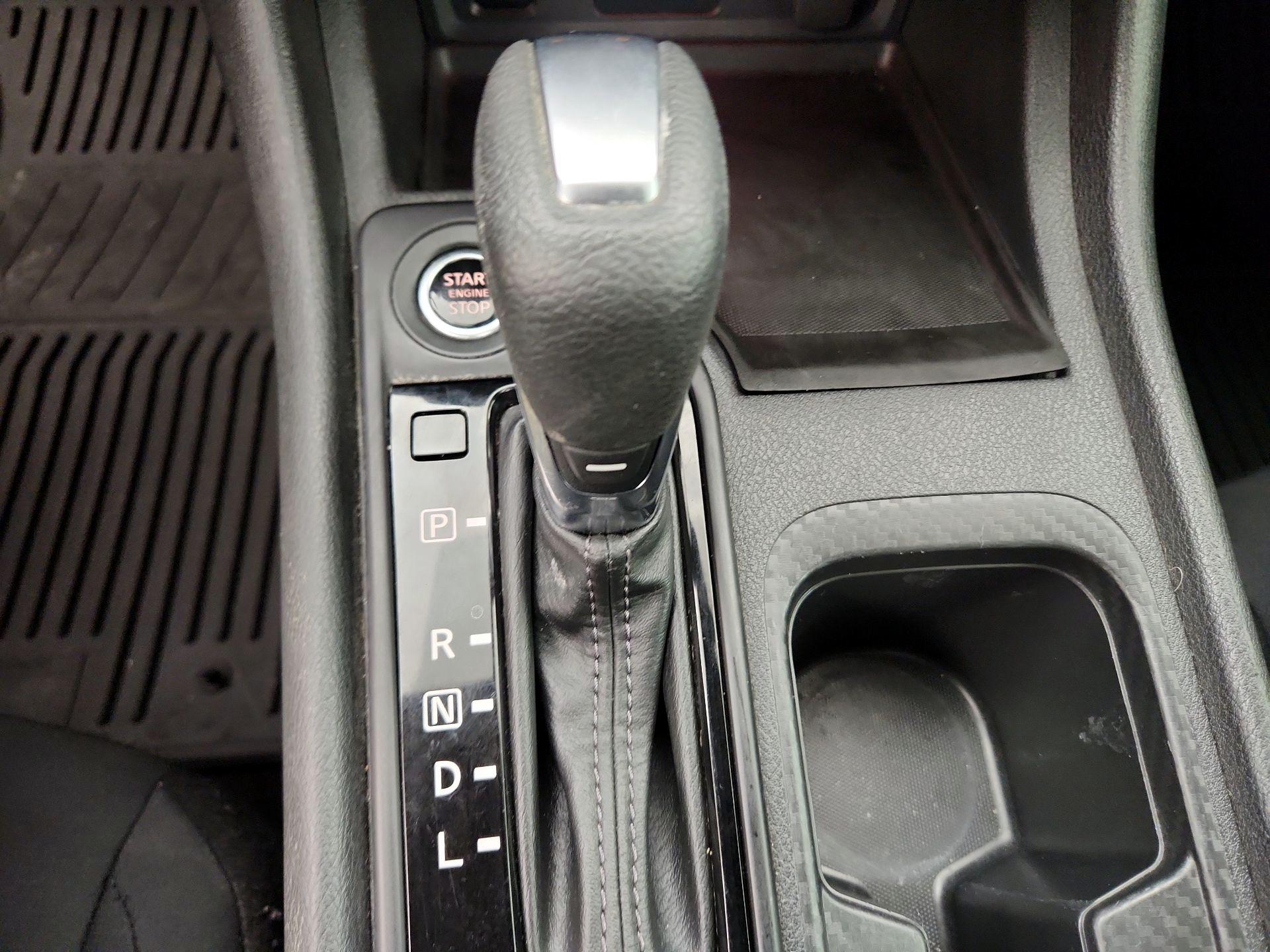 Thumbnail: 2024 Nissan Sentra - 17