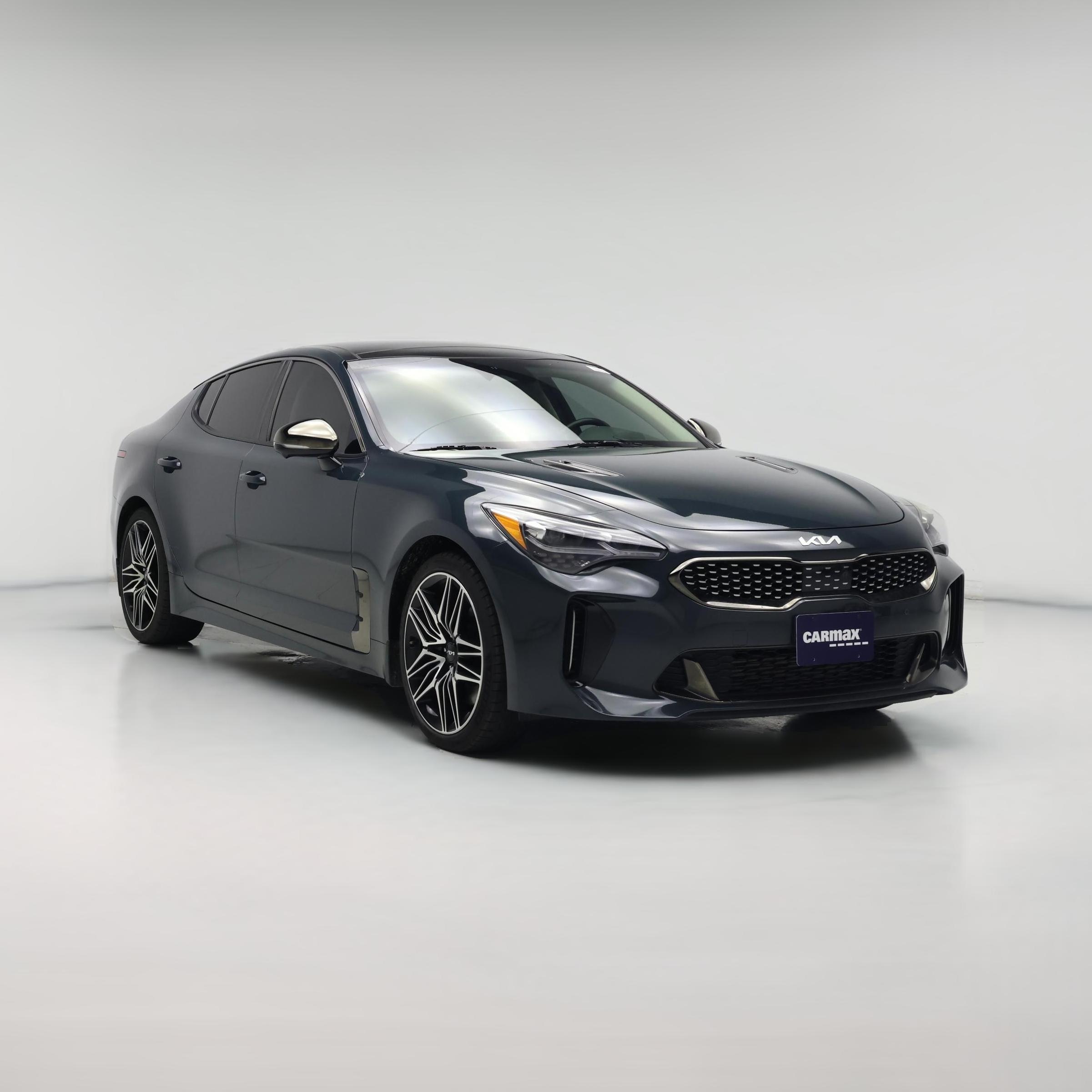 Thumbnail: 2023 Kia Stinger - 1