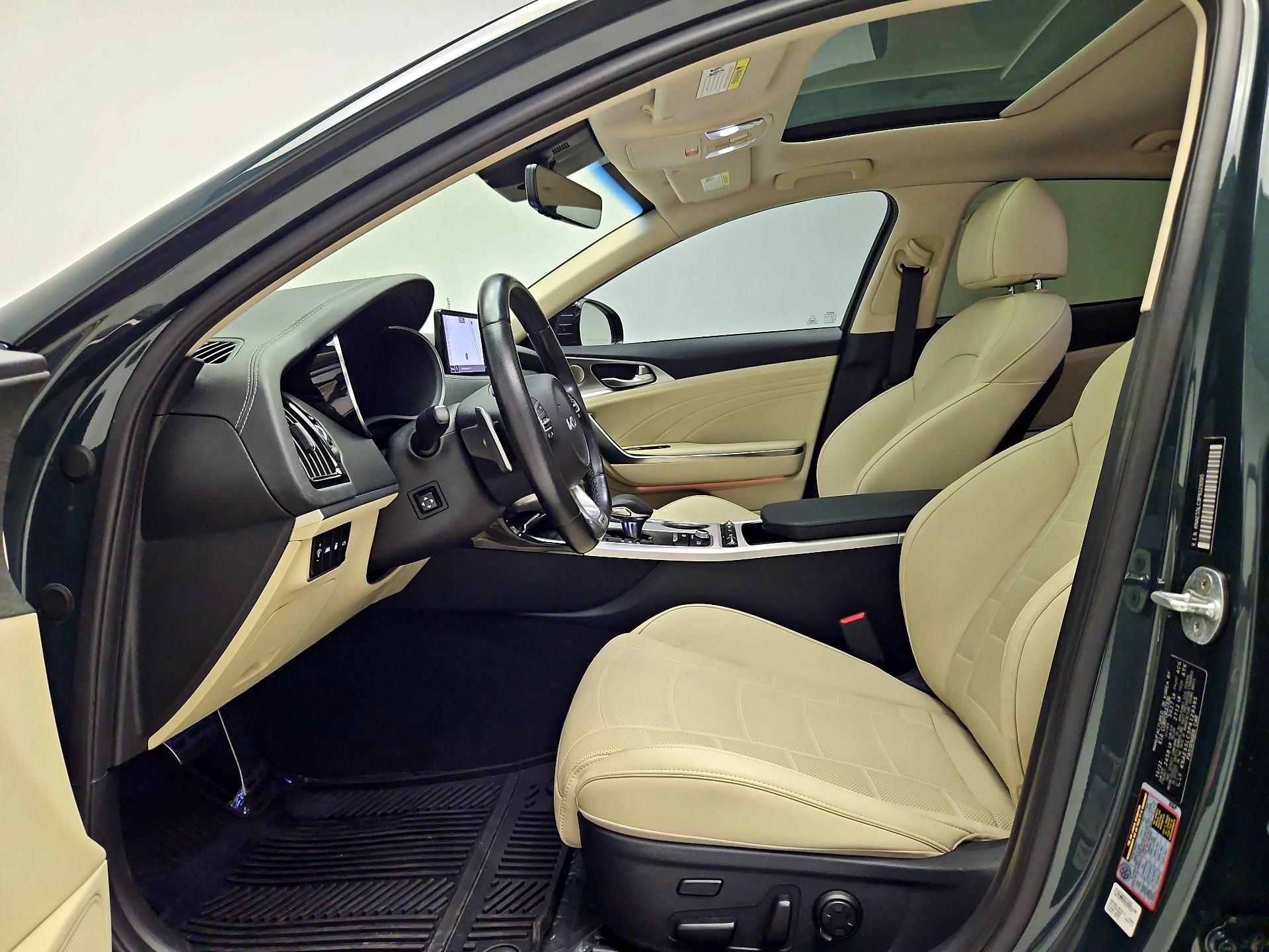 Thumbnail: 2023 Kia Stinger - 11