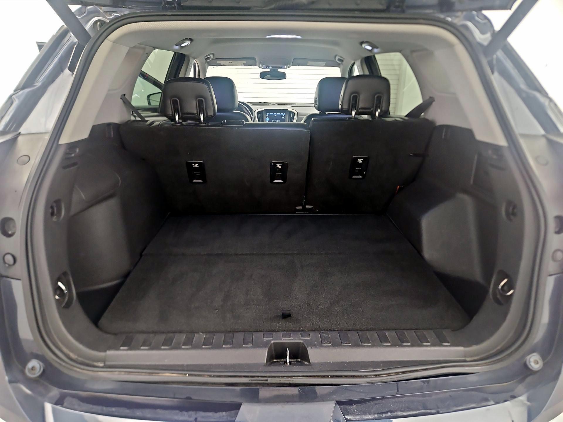 Thumbnail: 2018 GMC Terrain - 20