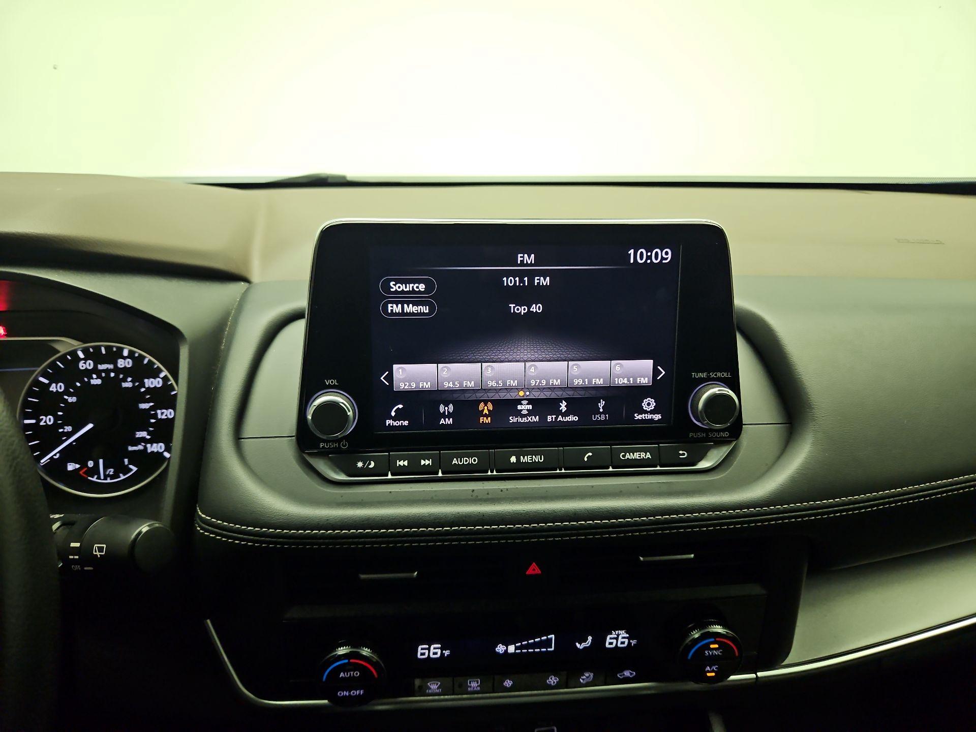 Thumbnail: 2023 Nissan Rogue - 14