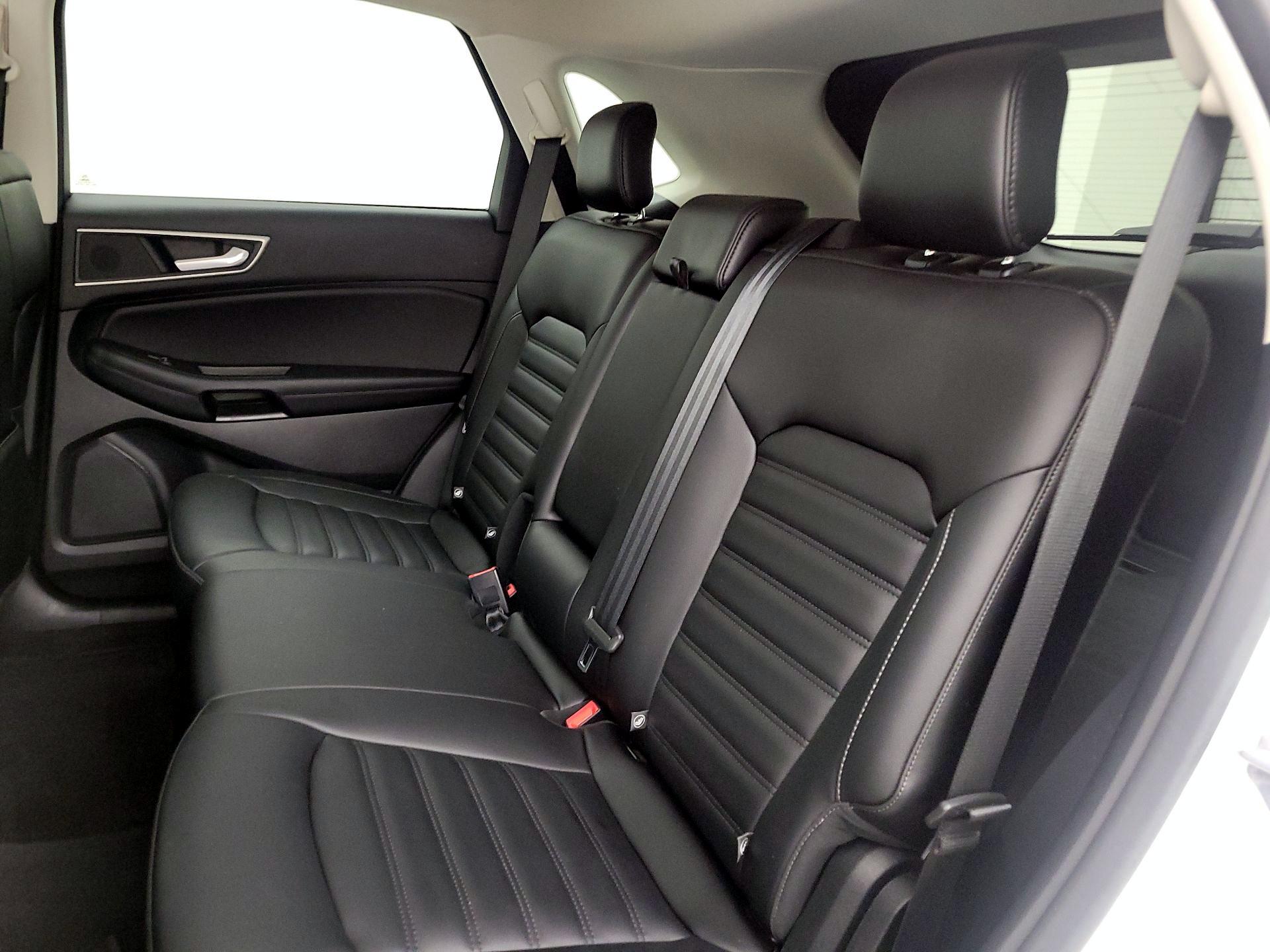 Thumbnail: 2021 Ford Edge - 20