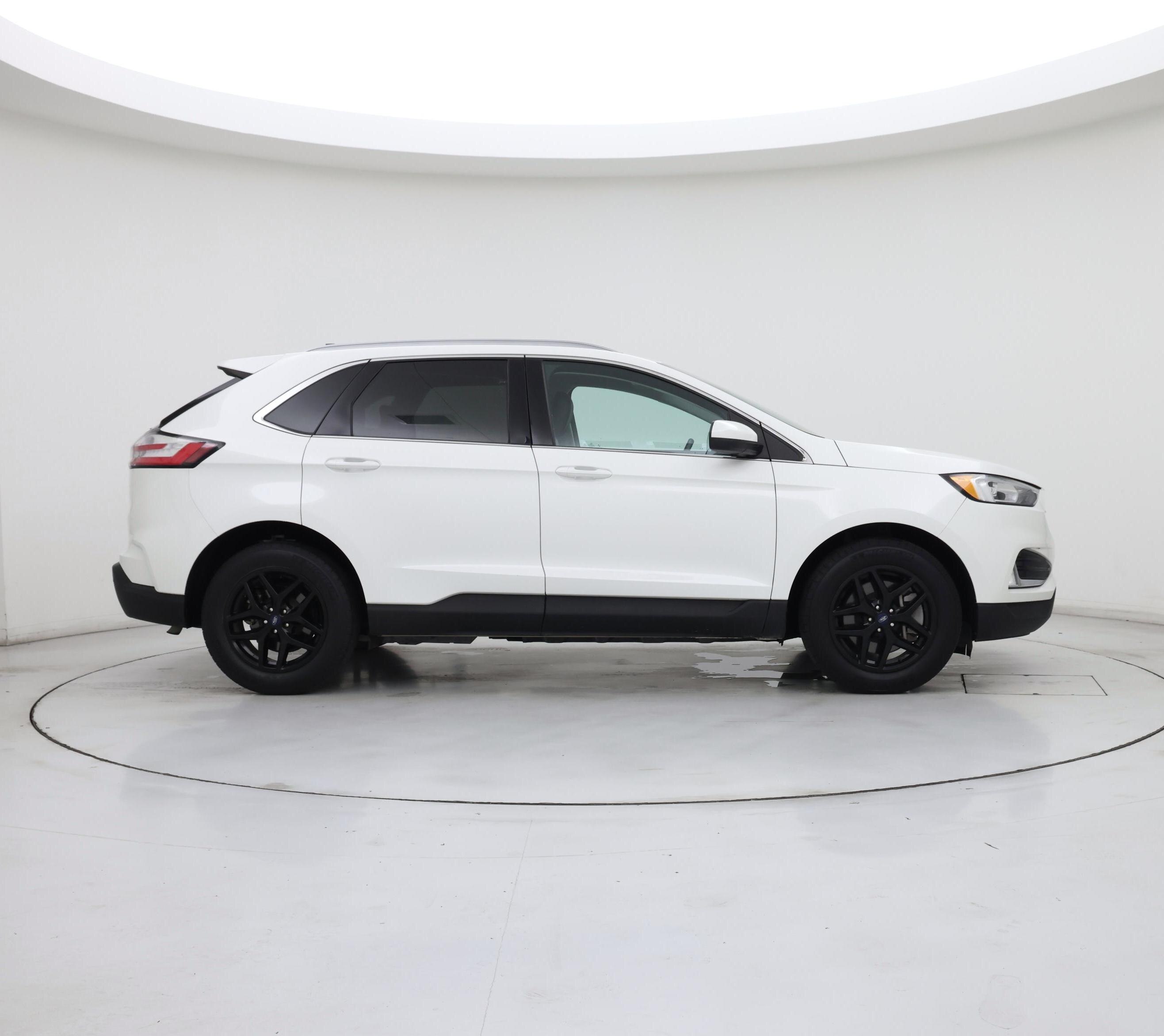 Thumbnail: 2021 Ford Edge - 7