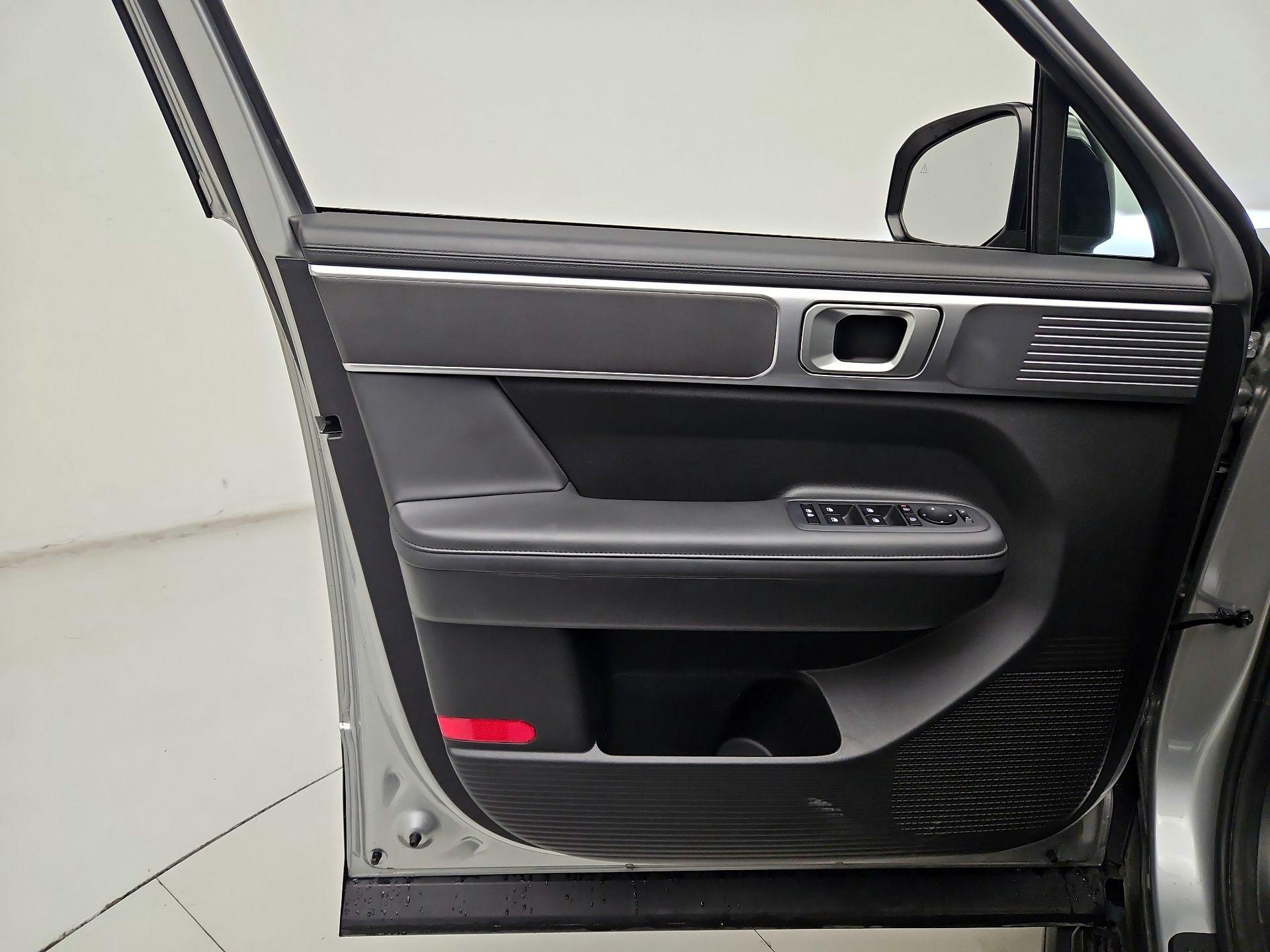 Thumbnail: 2024 Hyundai Santa Fe - 12