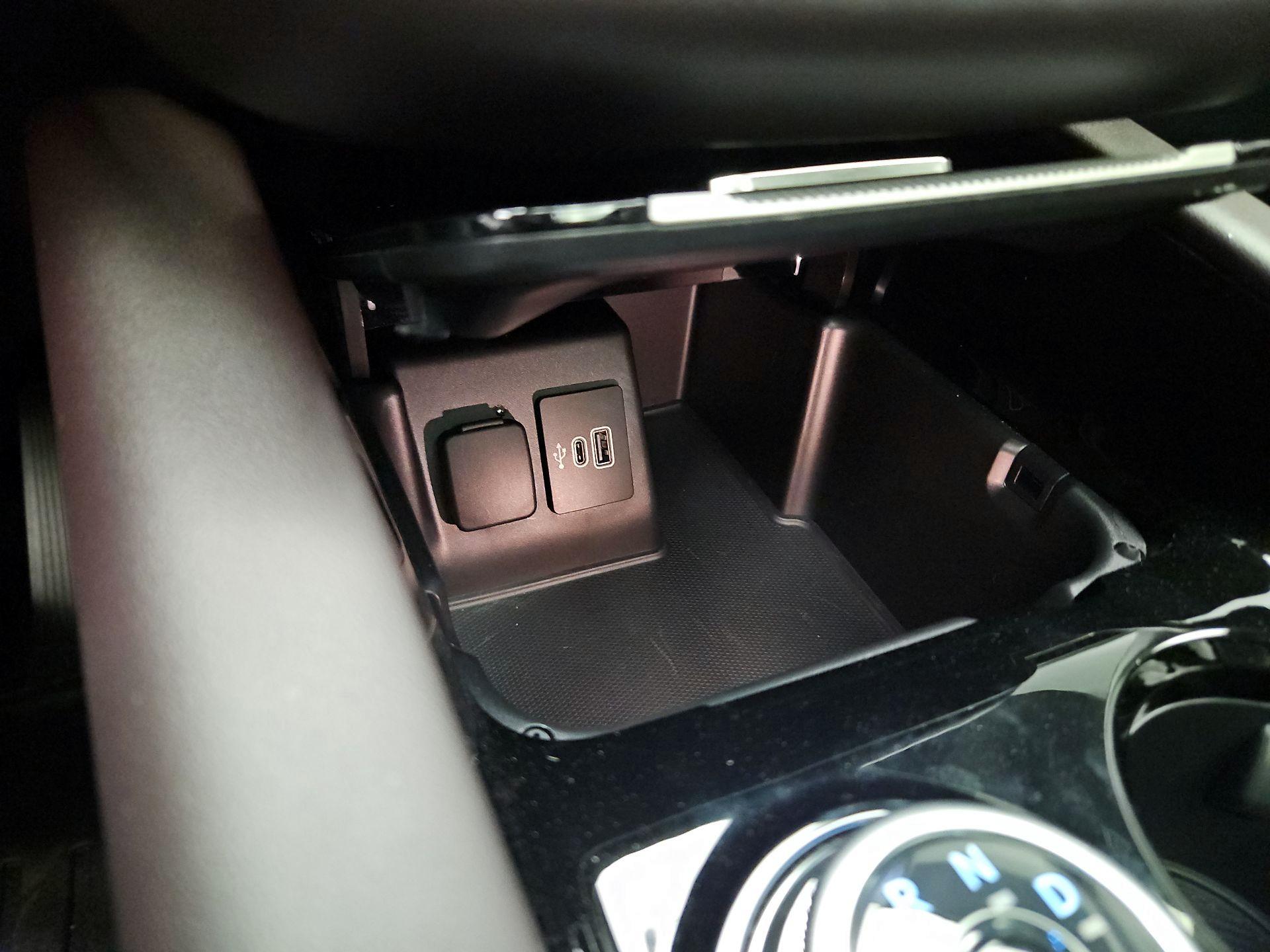 Thumbnail: 2025 Ford Explorer - 19