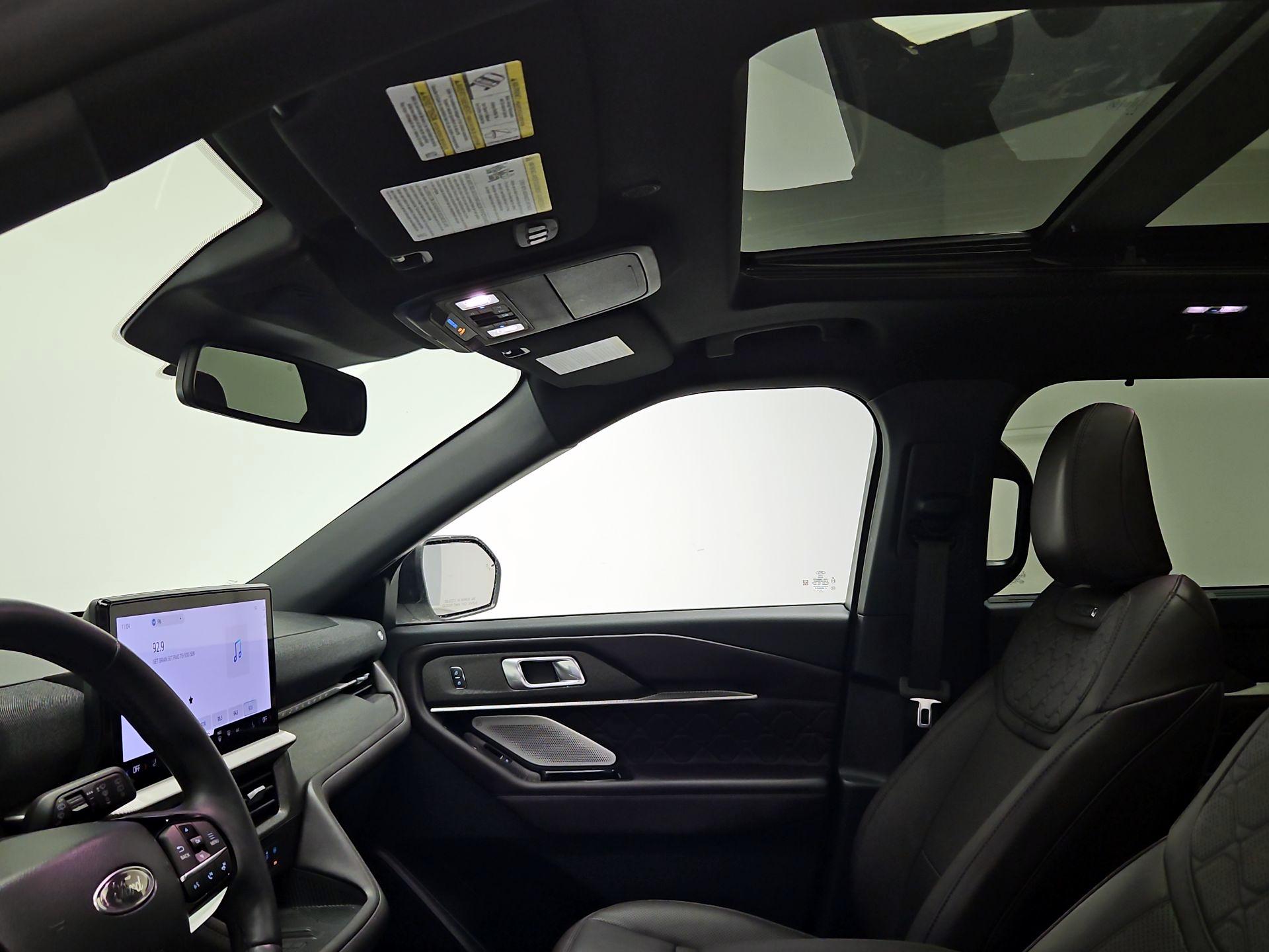 Thumbnail: 2025 Ford Explorer - 20