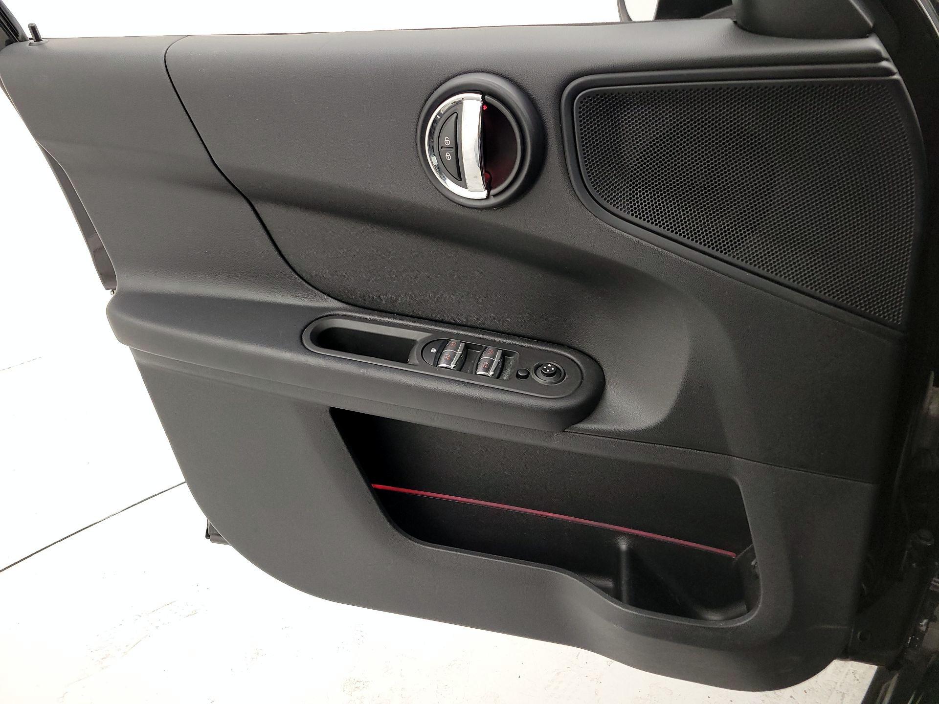 Thumbnail: 2020 MINI Cooper Countryman - 12