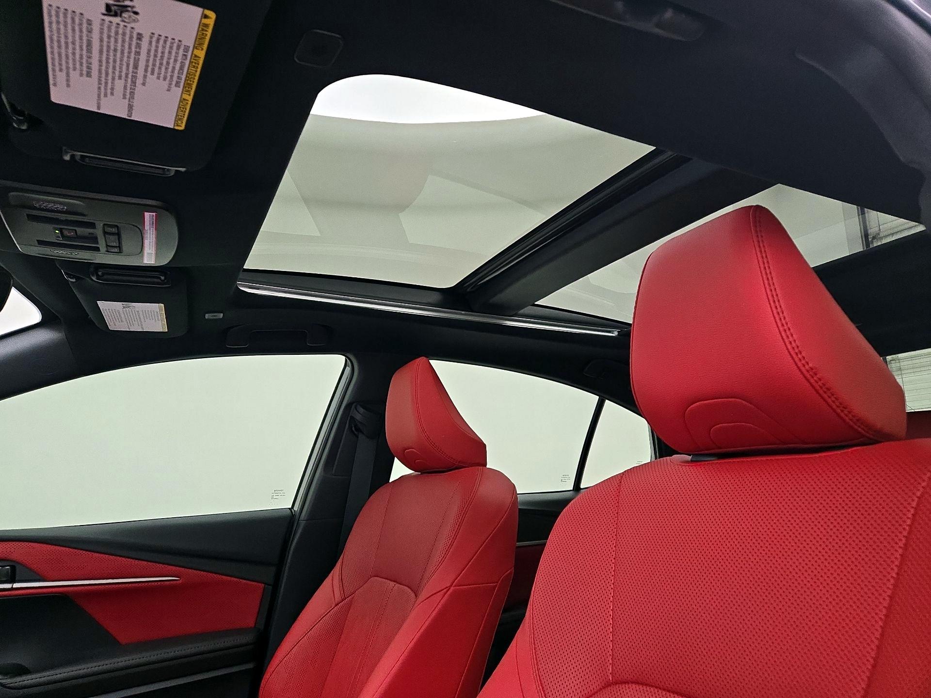 Thumbnail: 2025 Toyota Camry - 19