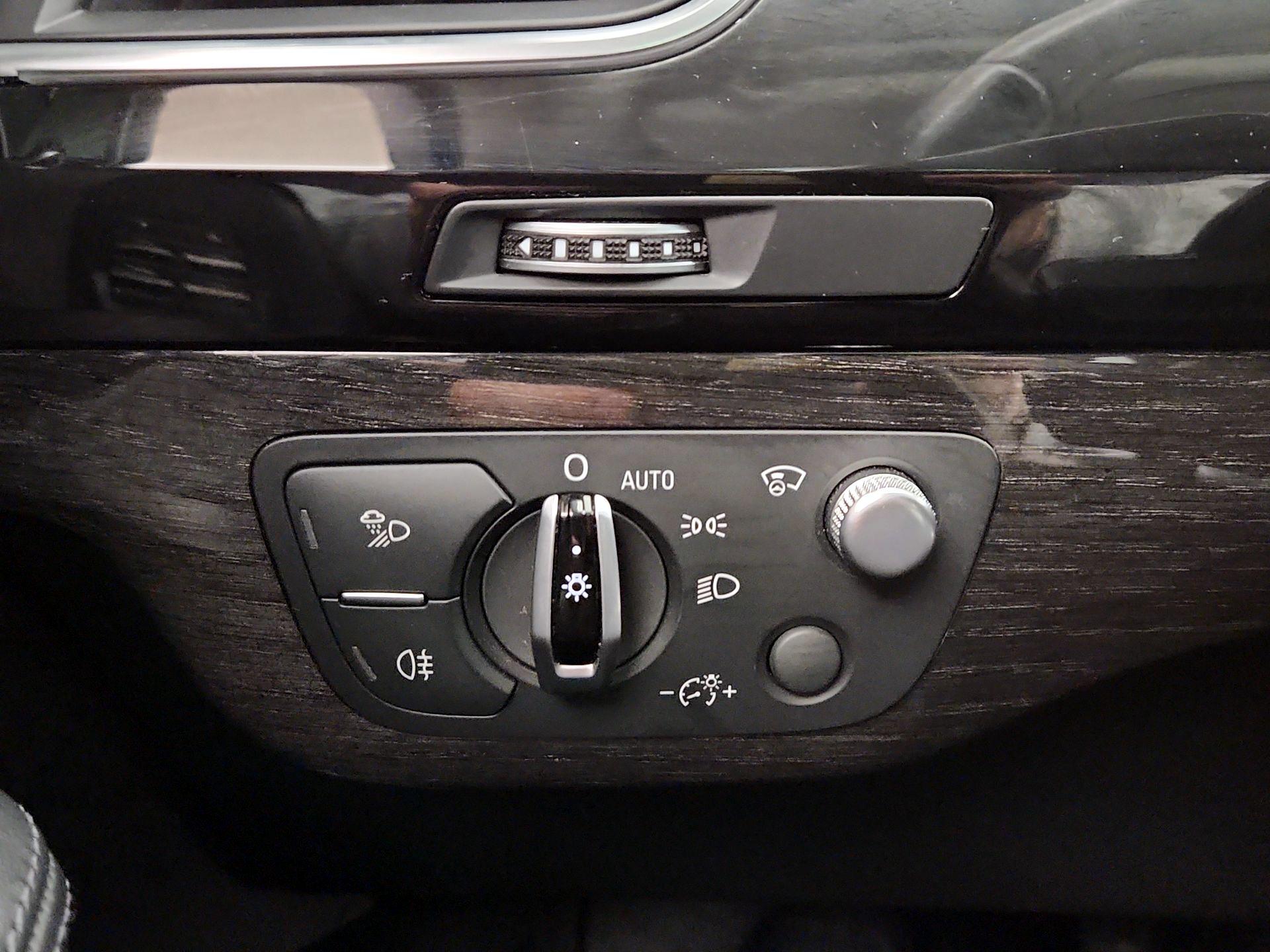 Thumbnail: 2018 Audi Q7 - 13