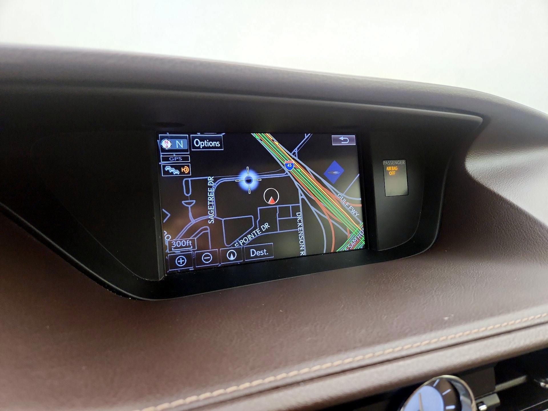 Thumbnail: 2016 Lexus ES - 14