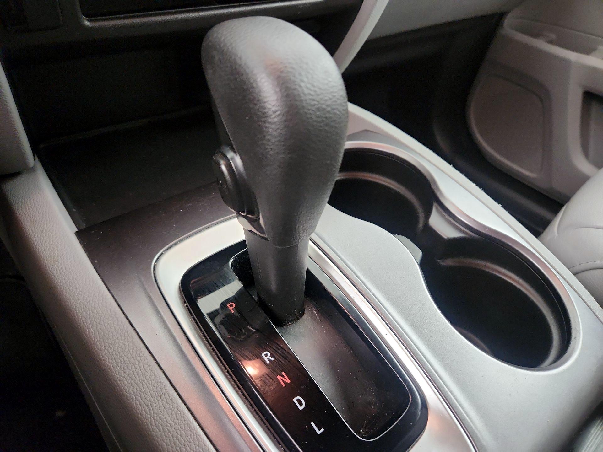 Thumbnail: 2019 Honda Pilot - 15