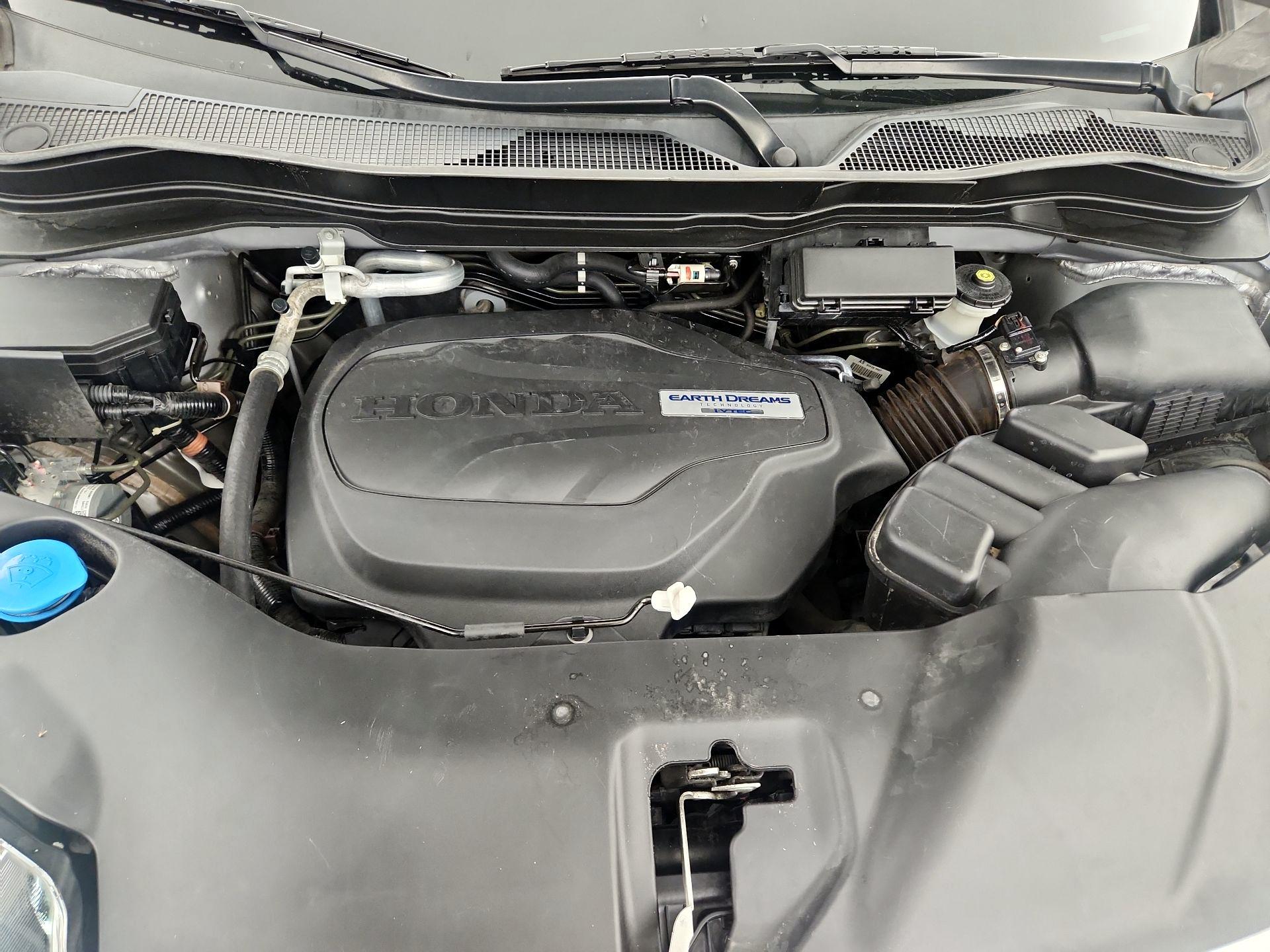 Thumbnail: 2019 Honda Pilot - 17