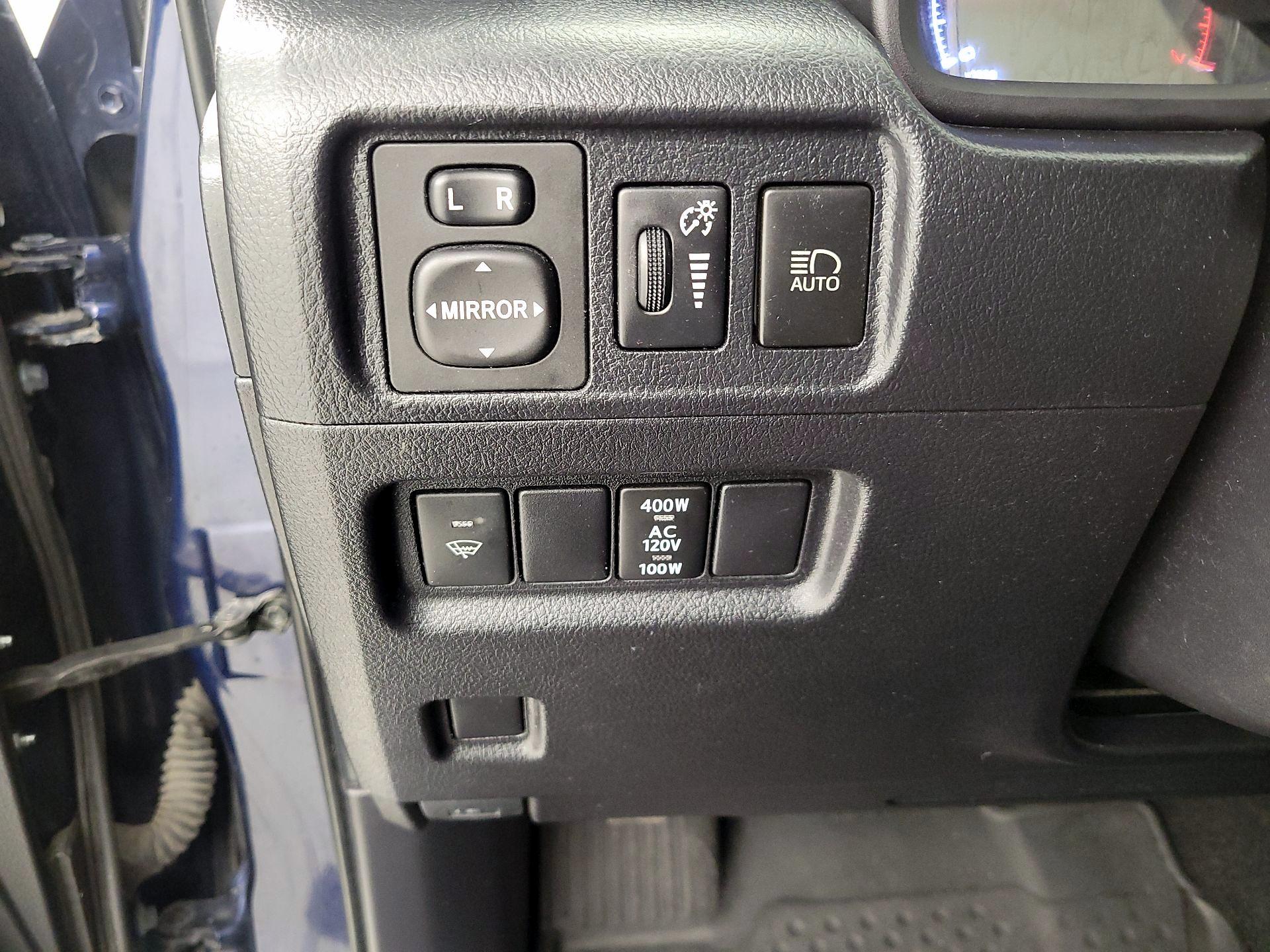 Thumbnail: 2020 Toyota 4Runner - 13