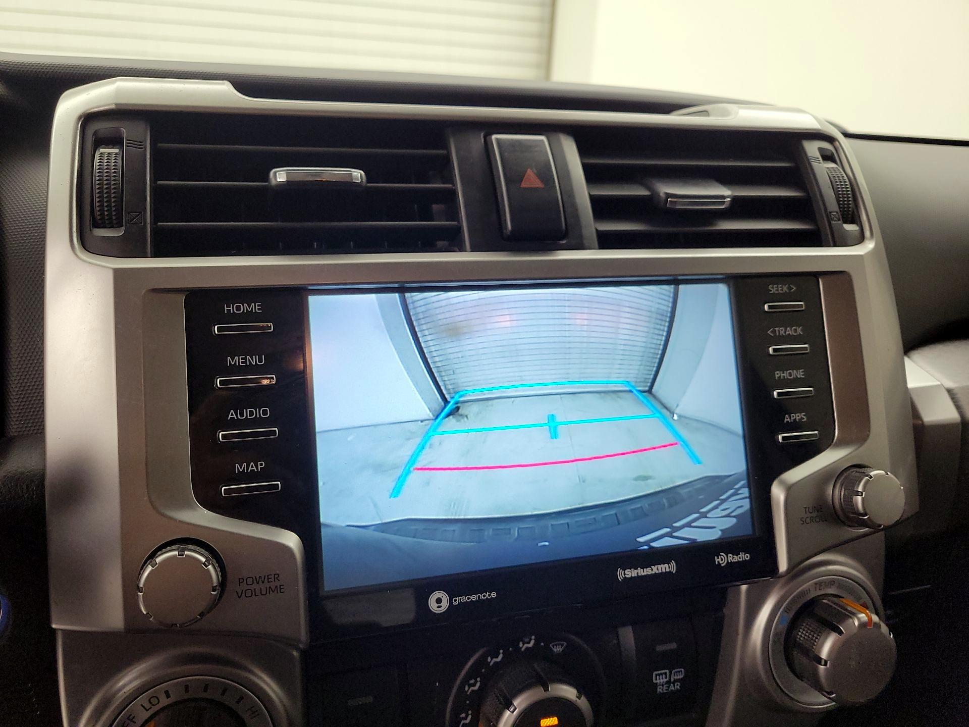 Thumbnail: 2020 Toyota 4Runner - 15